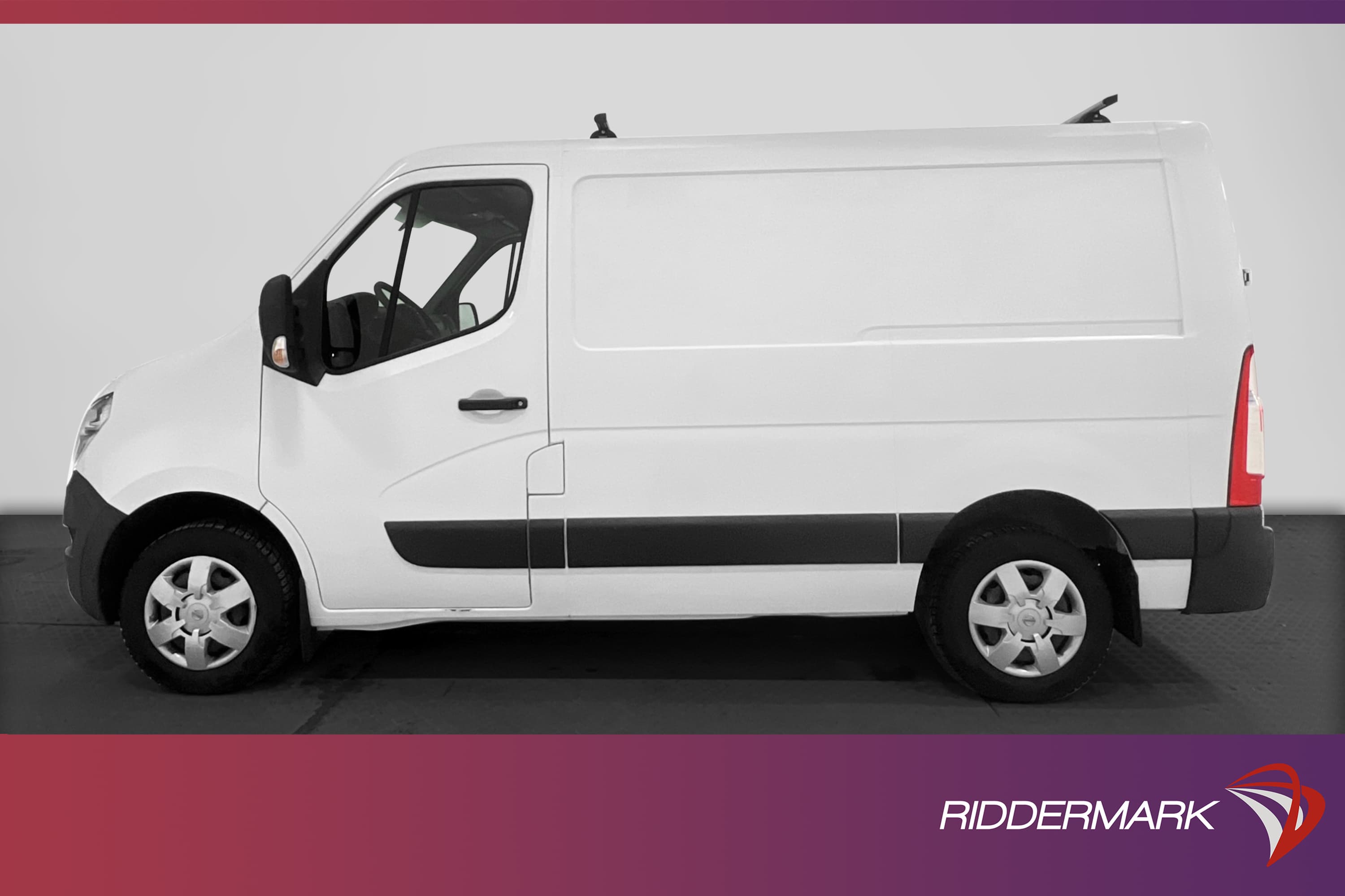 Nissan NV400