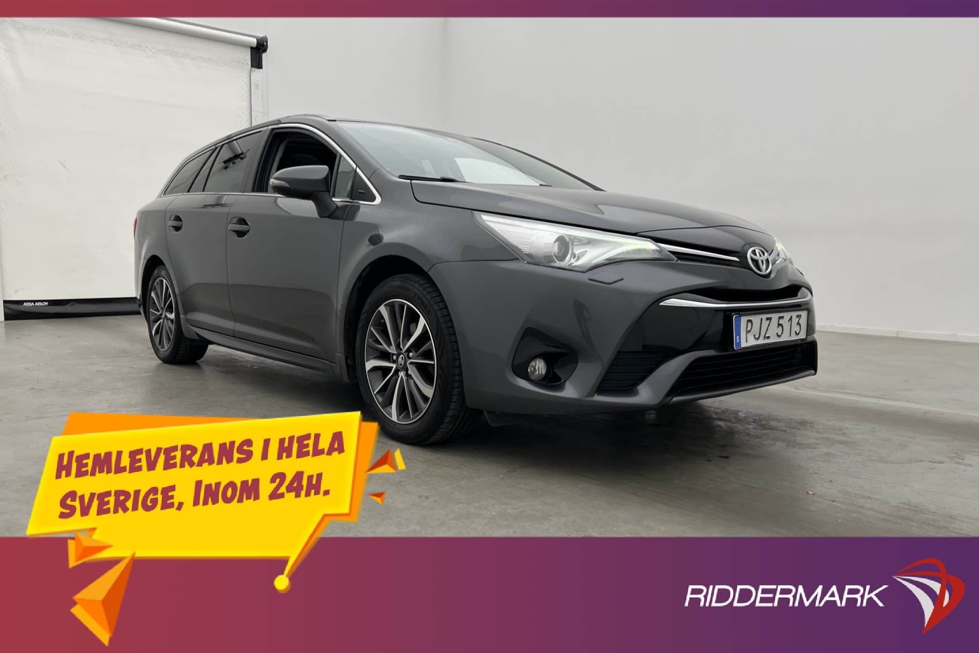 Toyota Avensis 1.8 147hk Intens Pano Värmare Kamera Drag