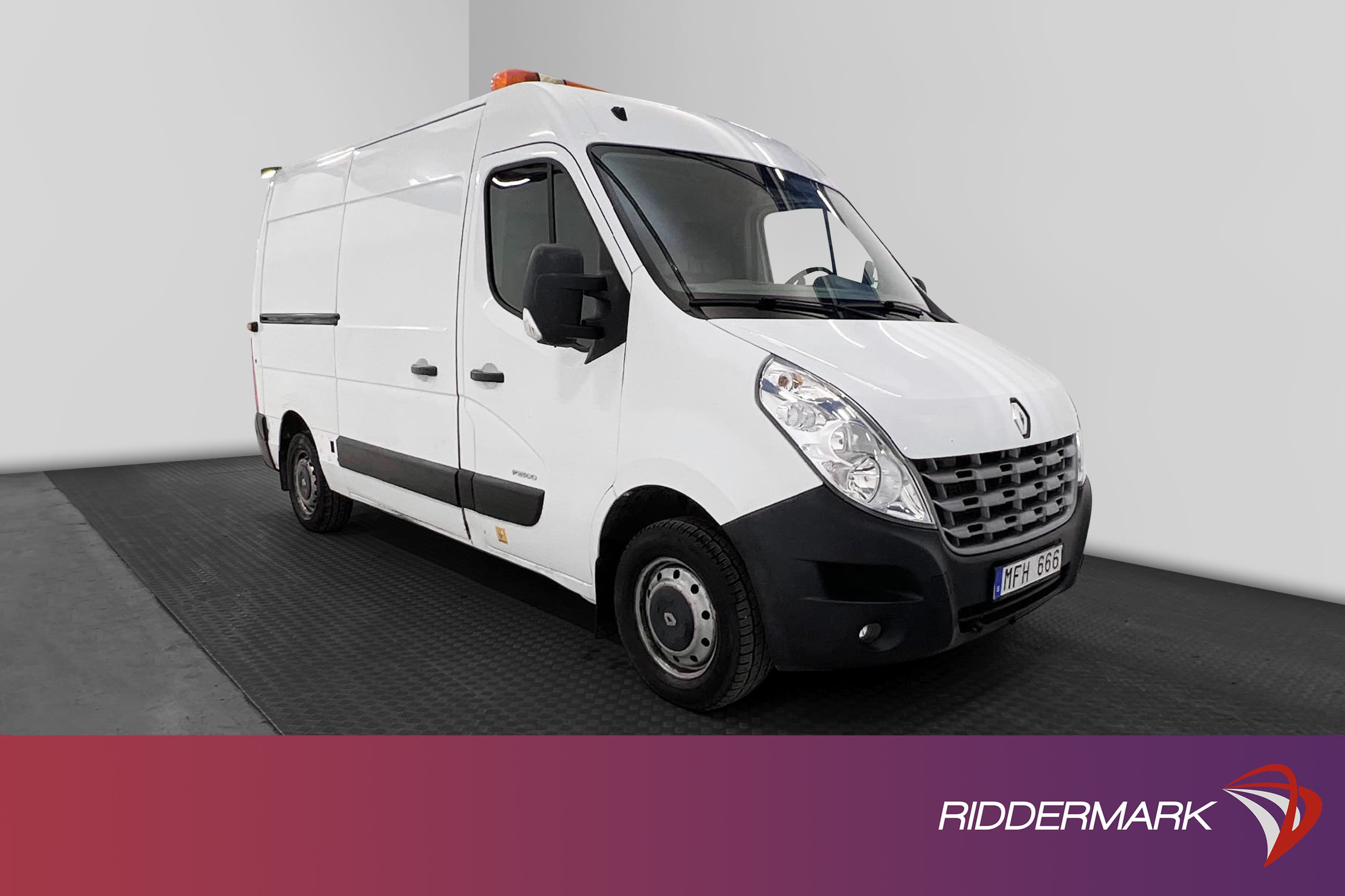 Renault Master L2 H2 dCi 125hk Värmare Kamera Navi Drag MOMS