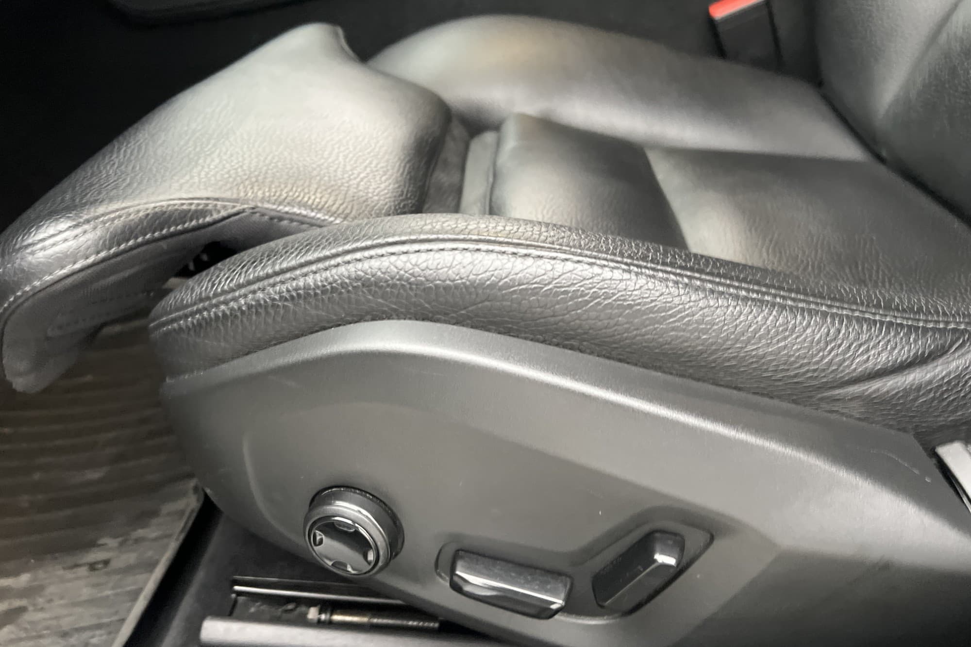 Volvo V90 D4 AWD Inscription Värmare Skinn CarPlay Rattvärme