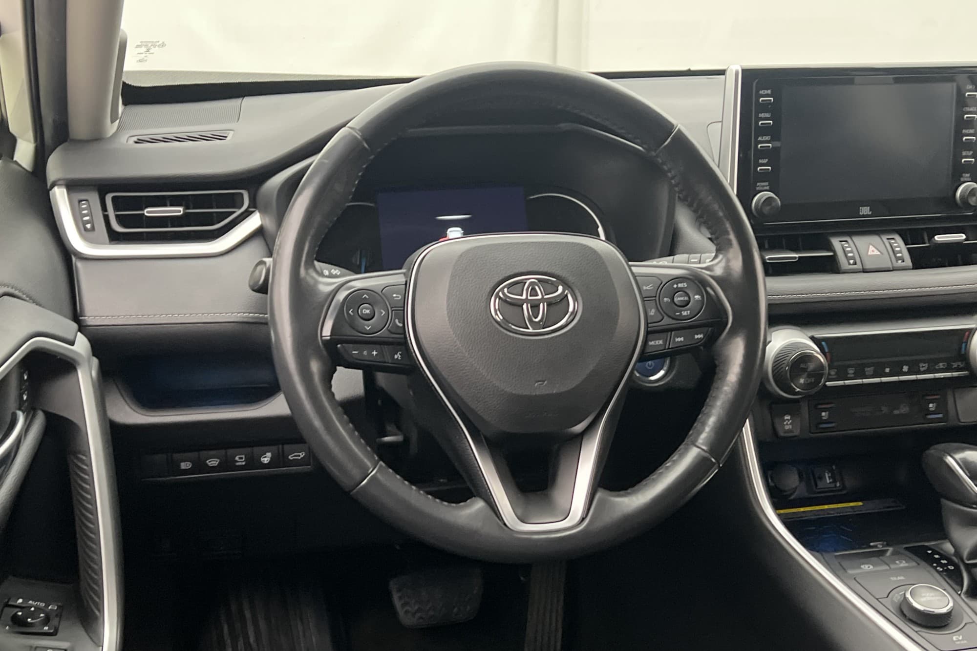 Toyota RAV4 Hybrid AWD 222hk Executive Premium 360° JBL Drag