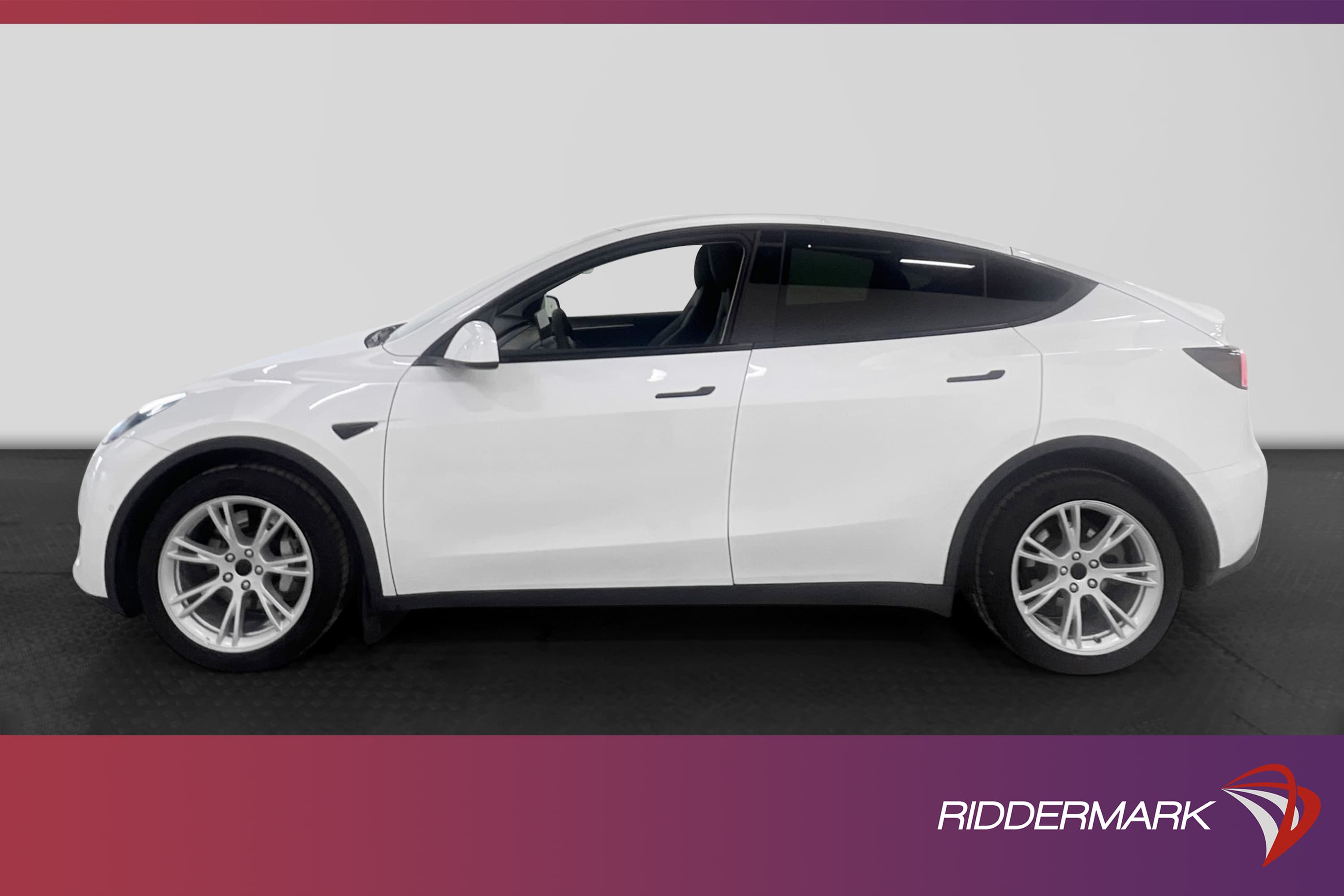 Tesla Model Y Long Range AWD 345hk