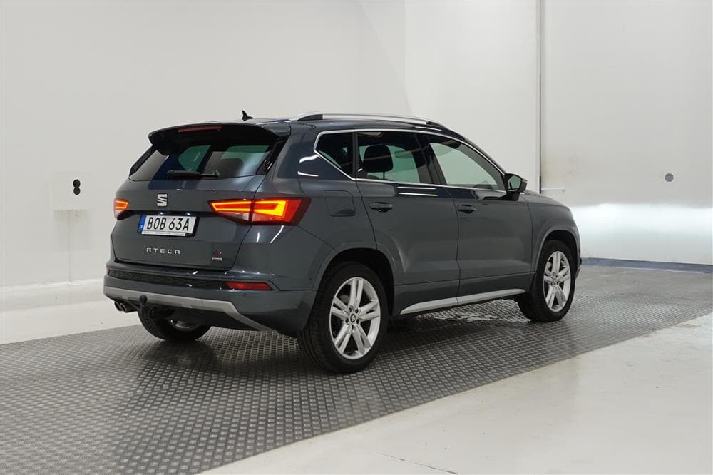SEAT Ateca 2.0 TSI 4D 190hk B-Värm Cockpit 360 Beats Dragexteriör
