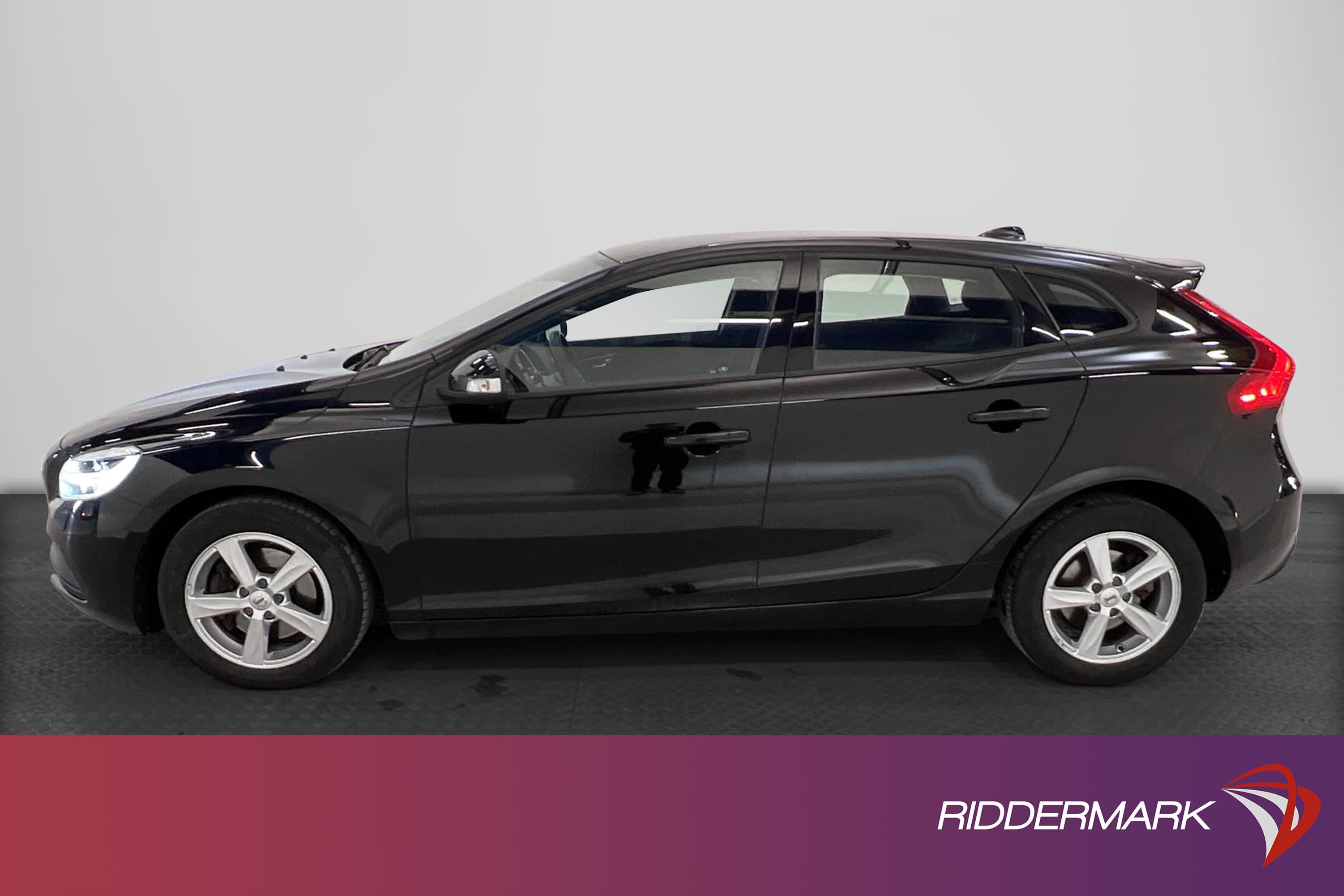 Volvo V40 T3 152hk