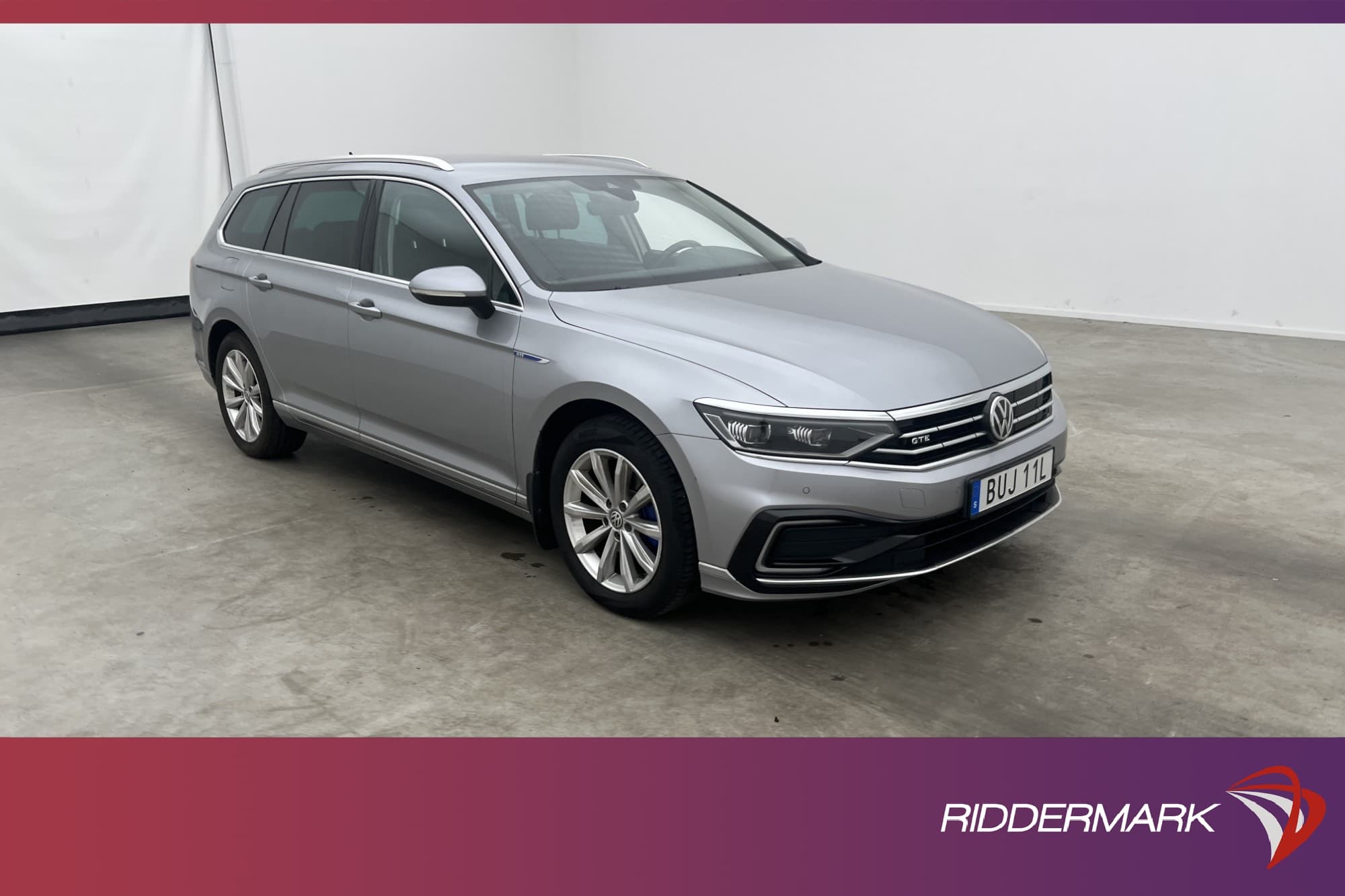 Volkswagen Passat GTE 218hk