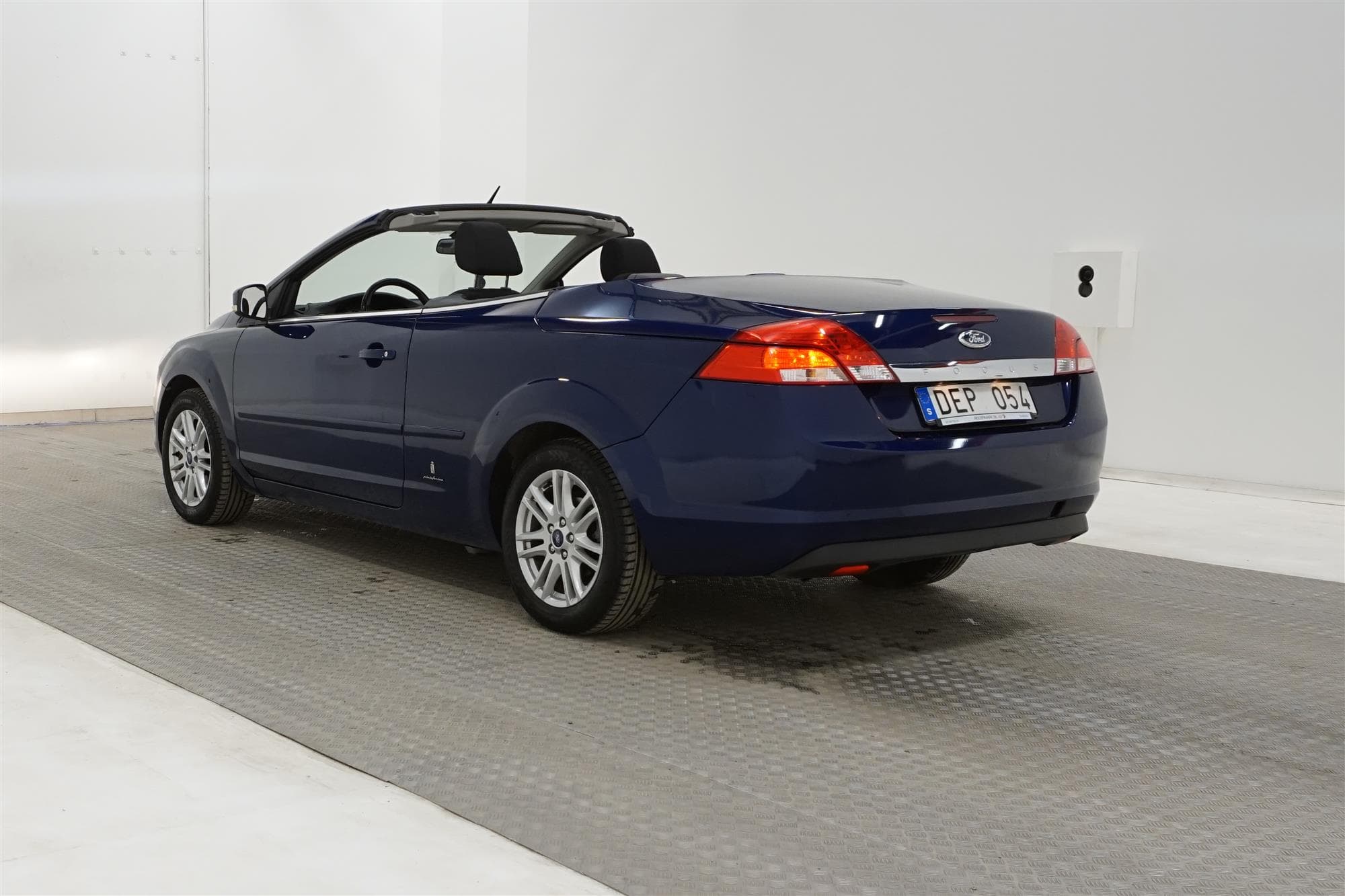 Ford Focus CC 1.6 100hk Luxury Låg Skatt 