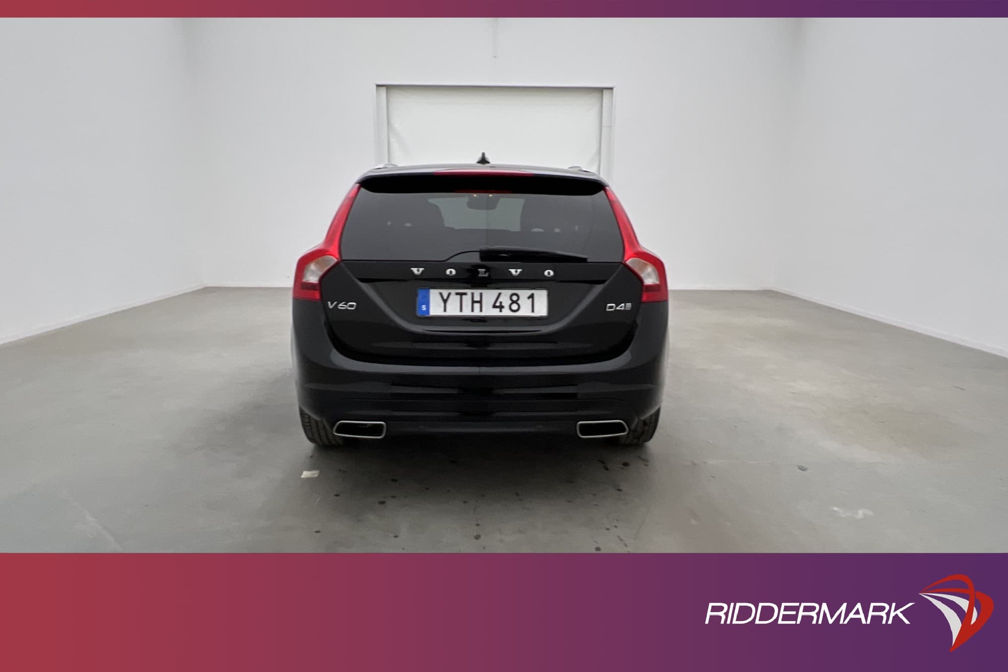 Volvo V60 D4 190hk Summum VOC Värm Navi Taklucka PDC