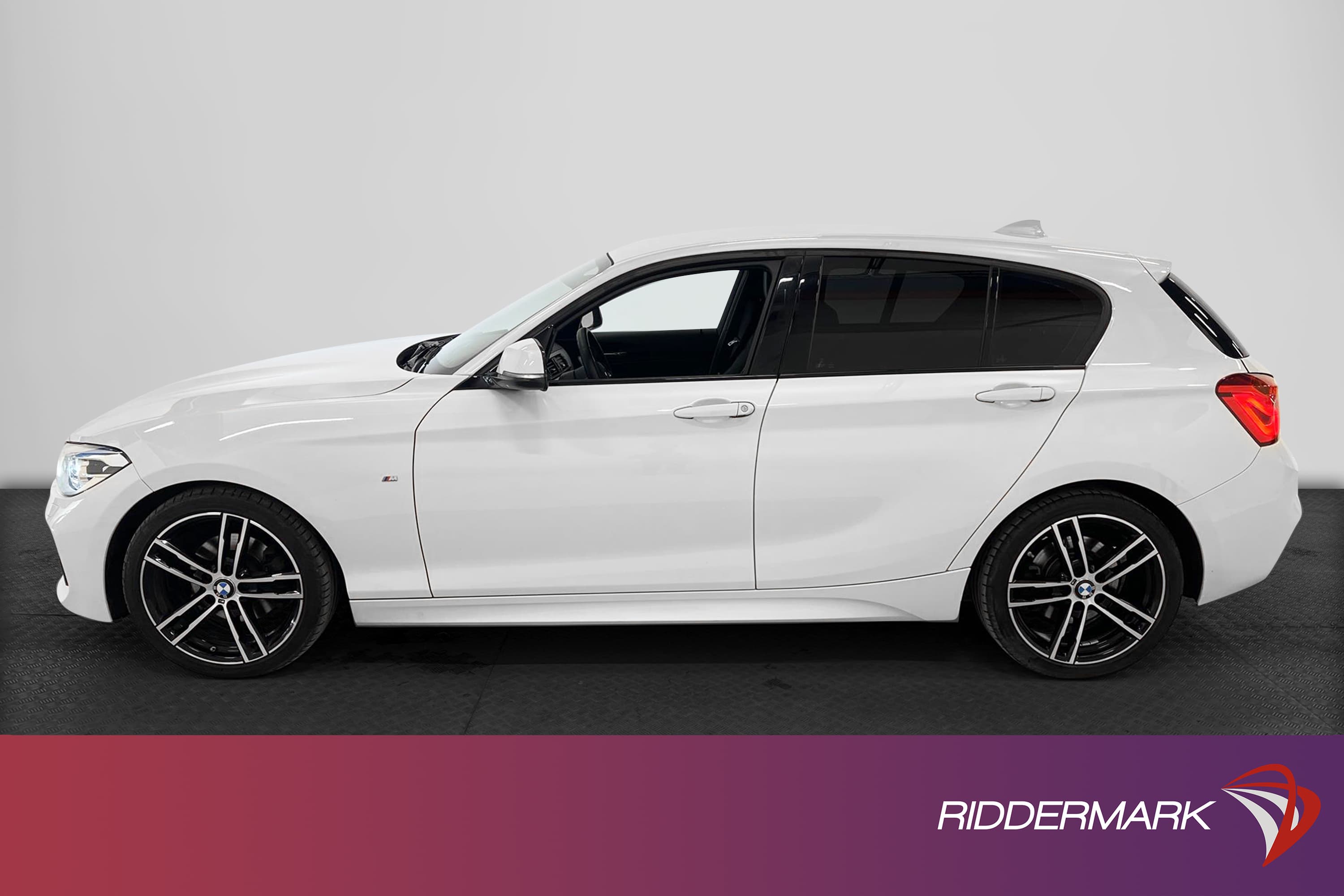 BMW 120i