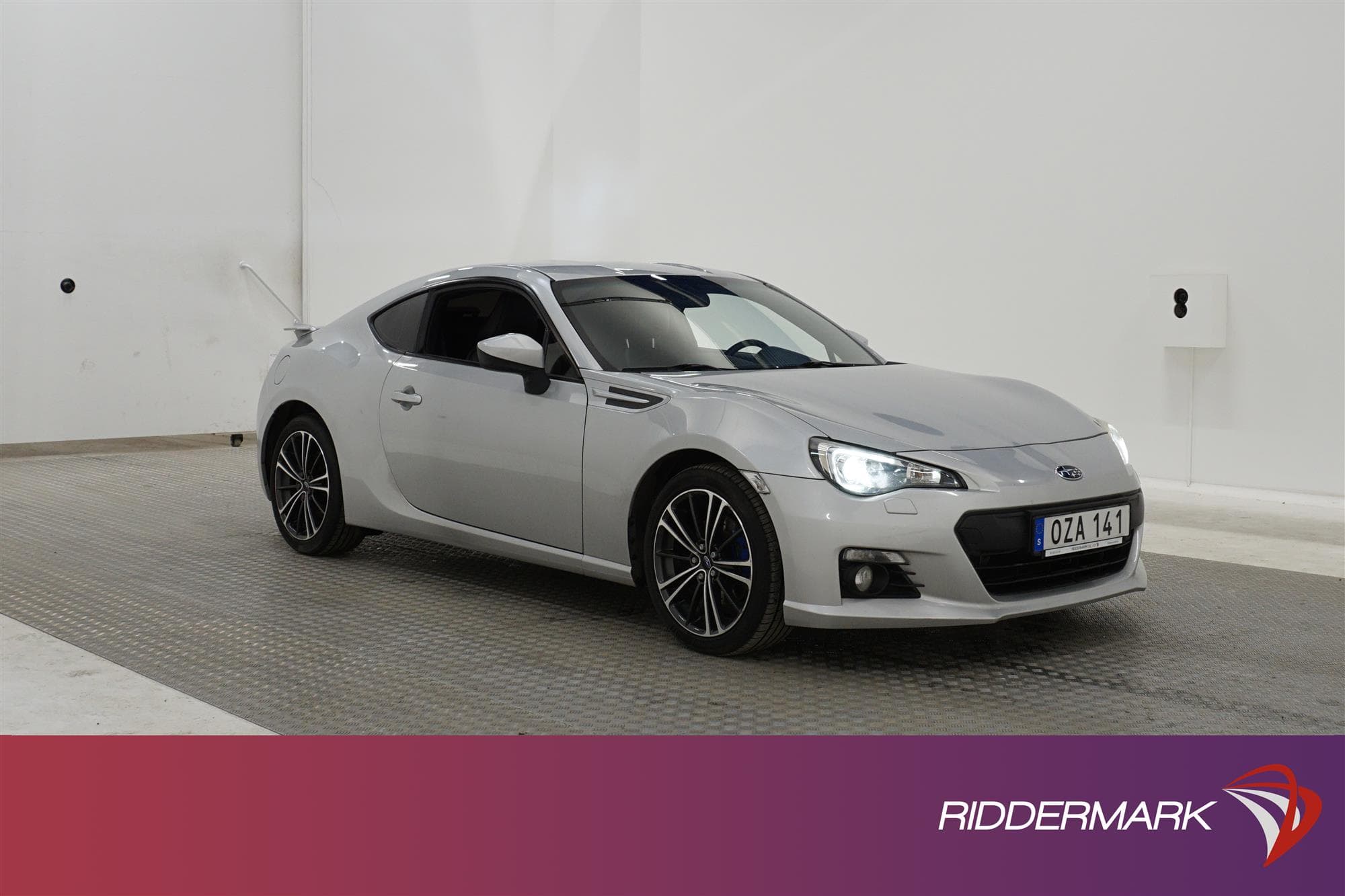 Subaru BRZ 2.0 R Sport 200hk Navi Skinn/Alcantara exteriör