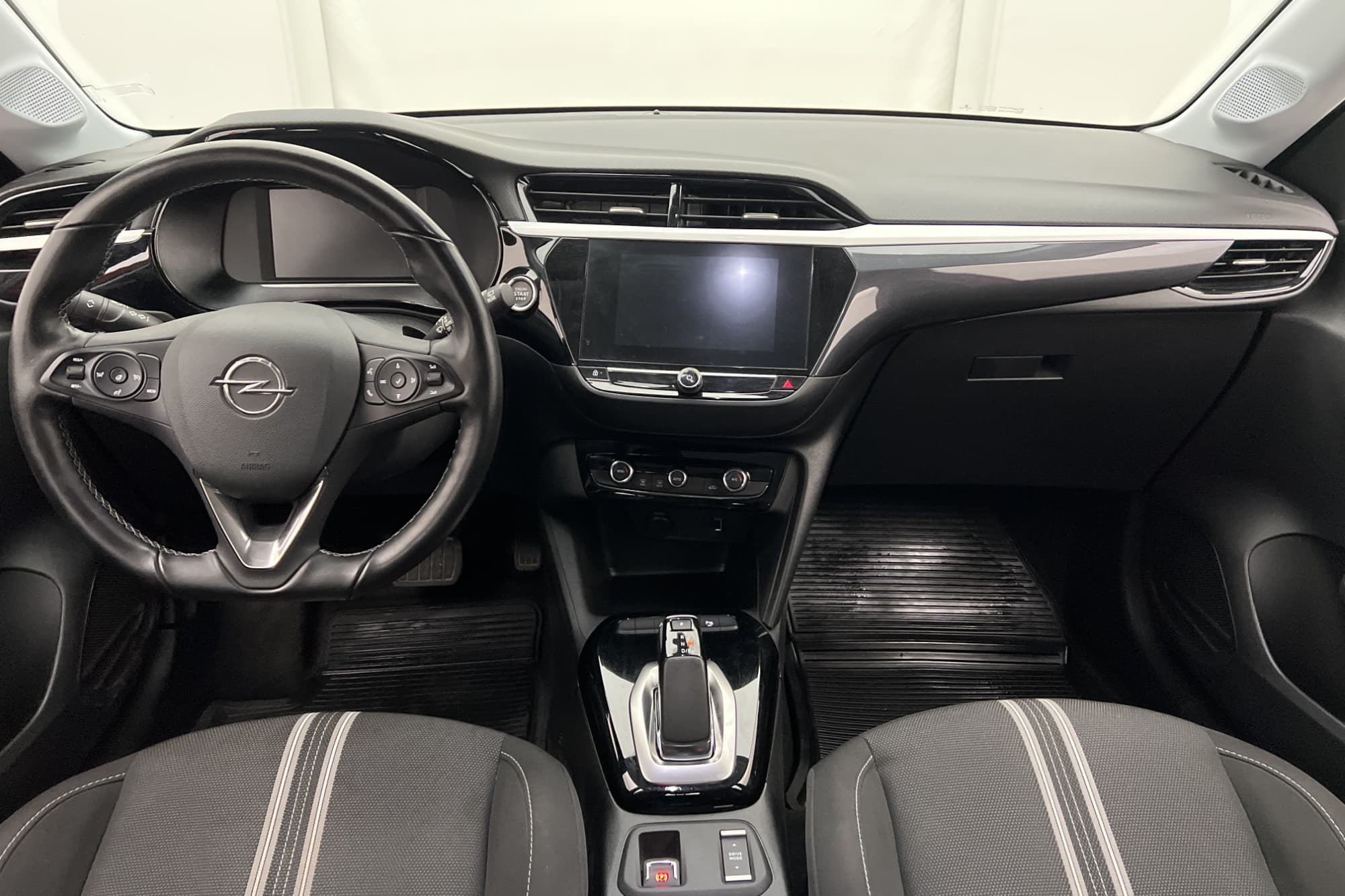 Opel Corsa-e 136hk Backkamera CarPlay Rattvärme MOMS