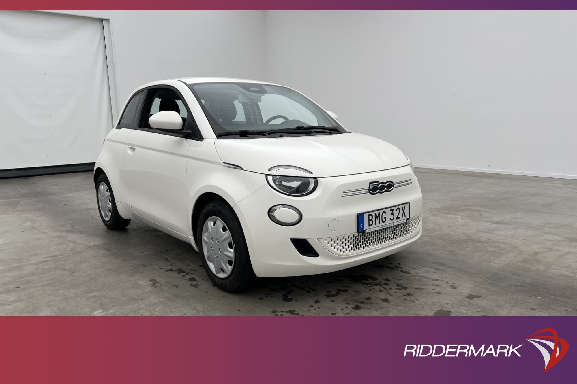 Fiat 500e 23.7 kWh 95hk Cockpit Farthållare Keyless