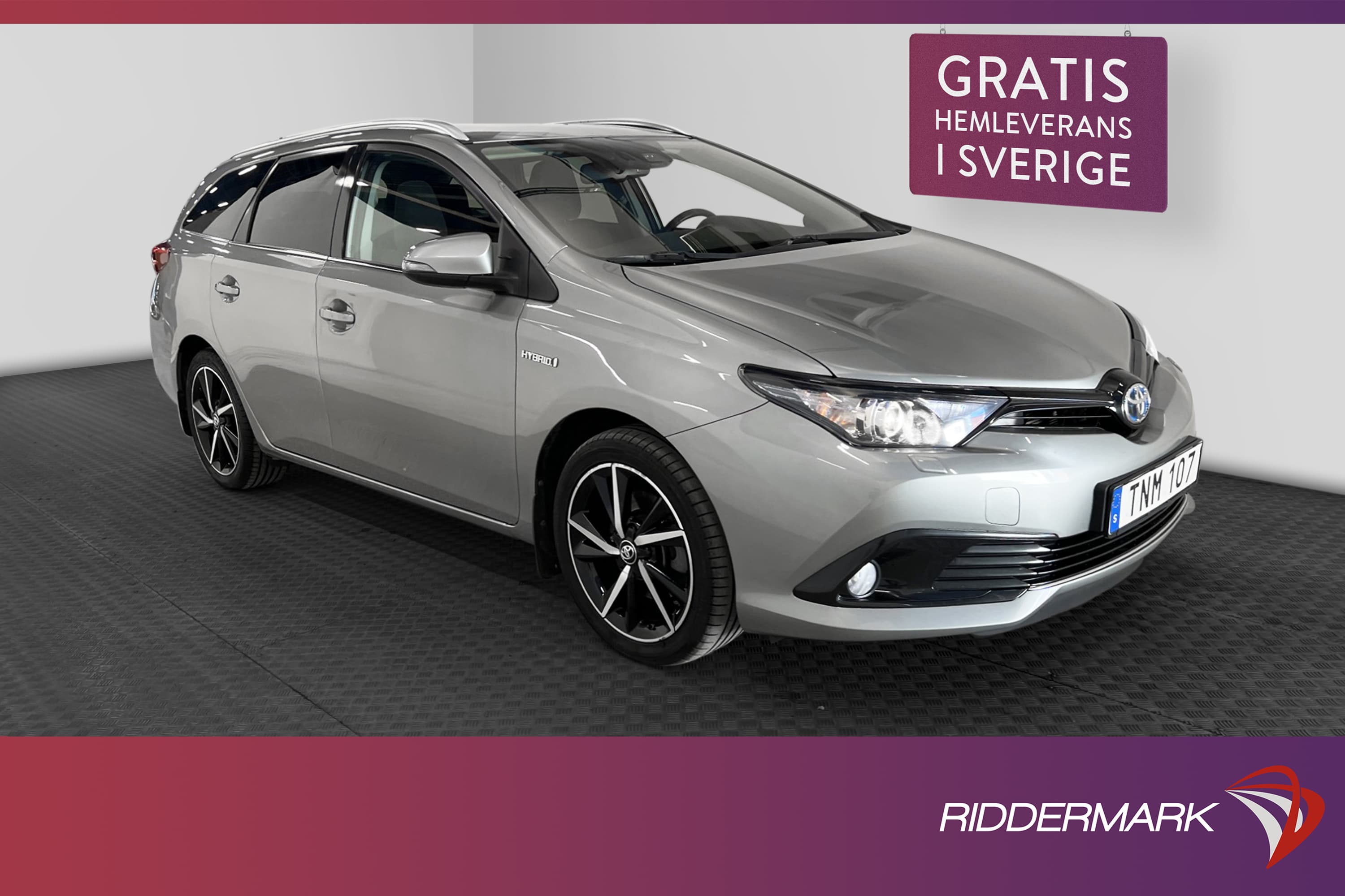 Toyota Auris Touring Sports Hybrid e-CVT 136hk
