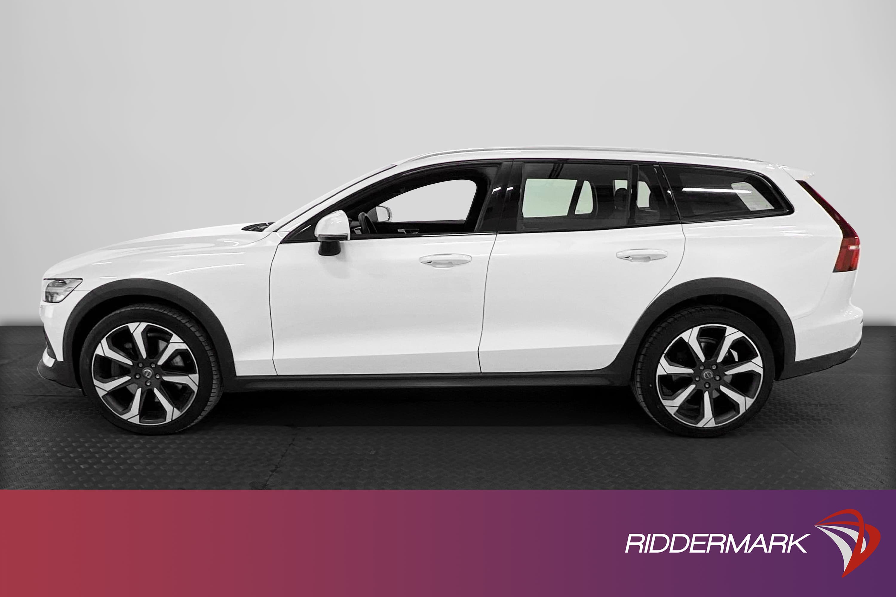 Volvo V60 Cross Country AWD 190hk