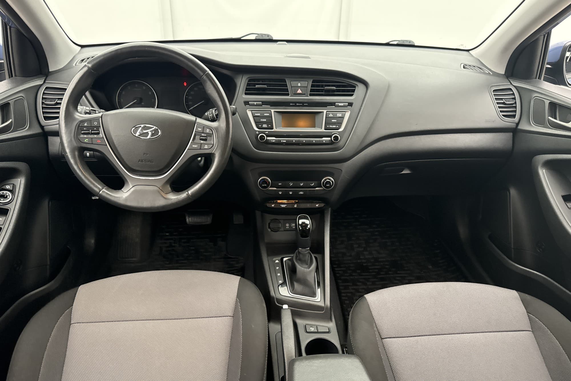 Hyundai i20 1.4 101hk 2 Brukare 1174kr Årsskatt 0,64L/mil
