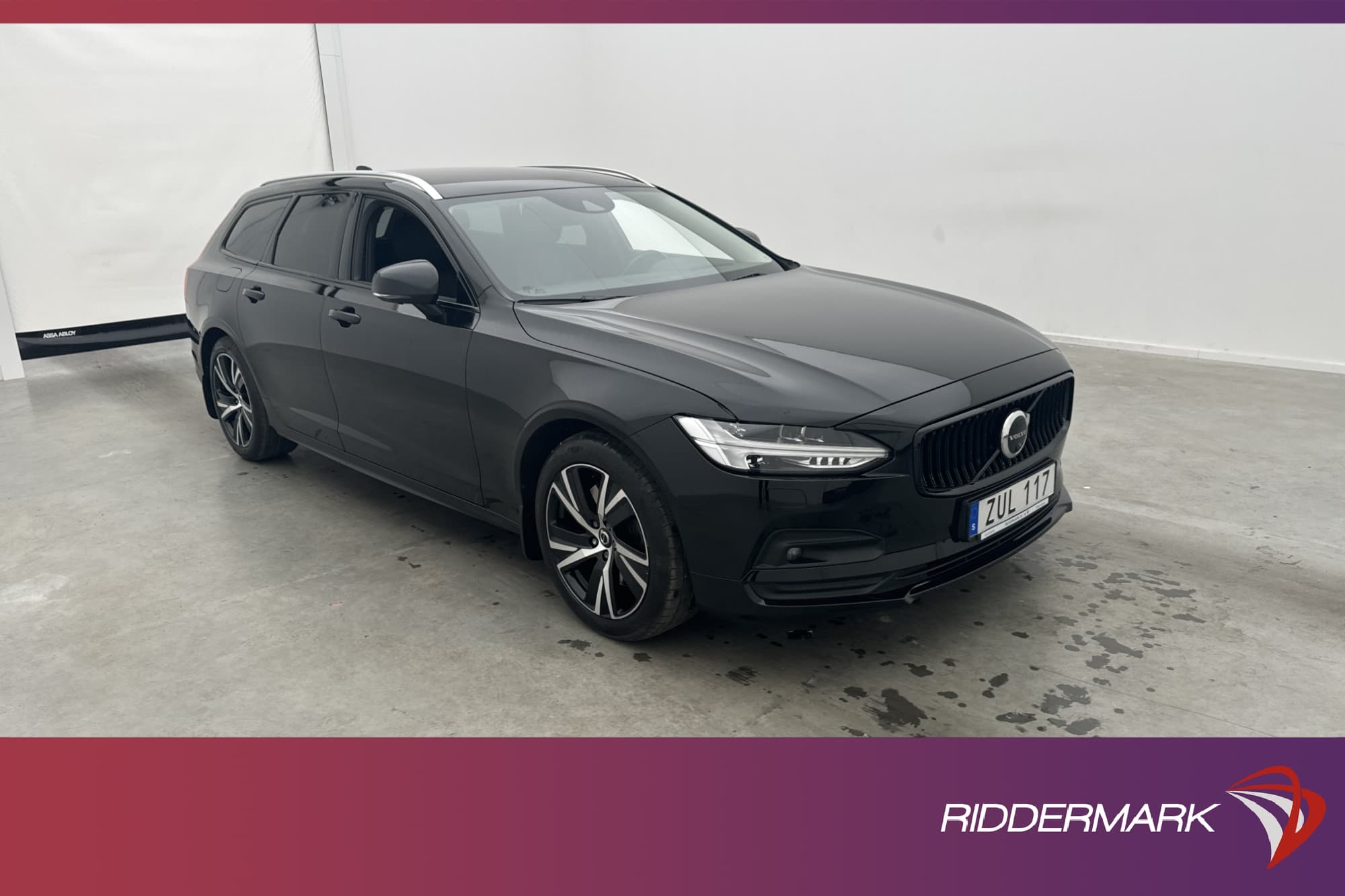 Volvo V90 B4