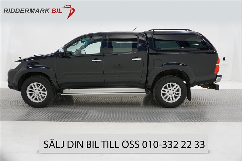 Toyota Hilux invincible 3.0 D-4D Aut 4WD 171hk Värmare Moms