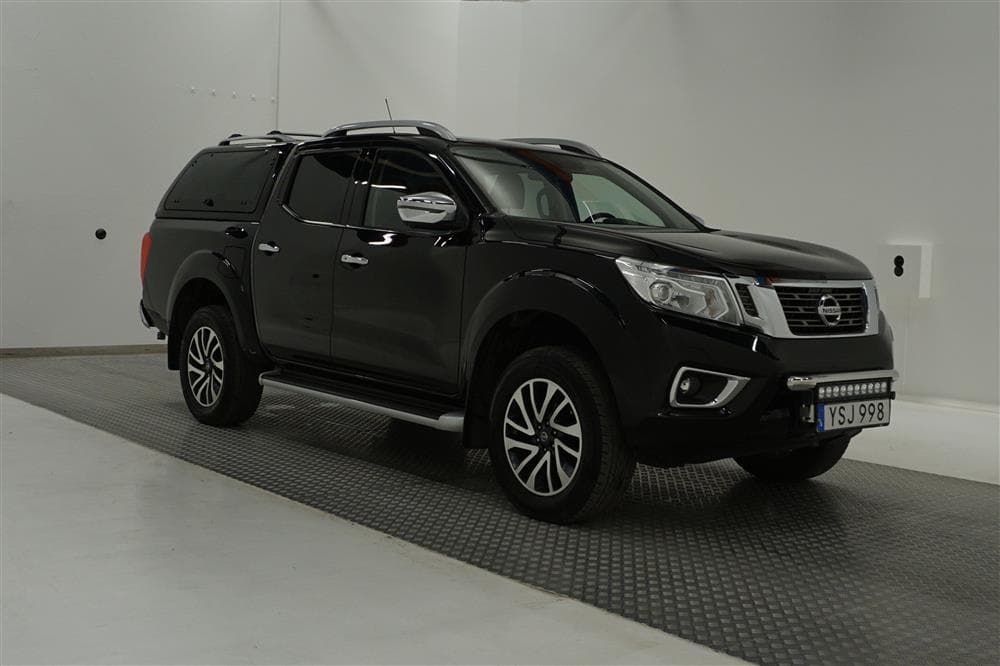 Nissan Navara 2.3 dCi Aut Eu6 4x4 190hk Tekna Diff  Moms