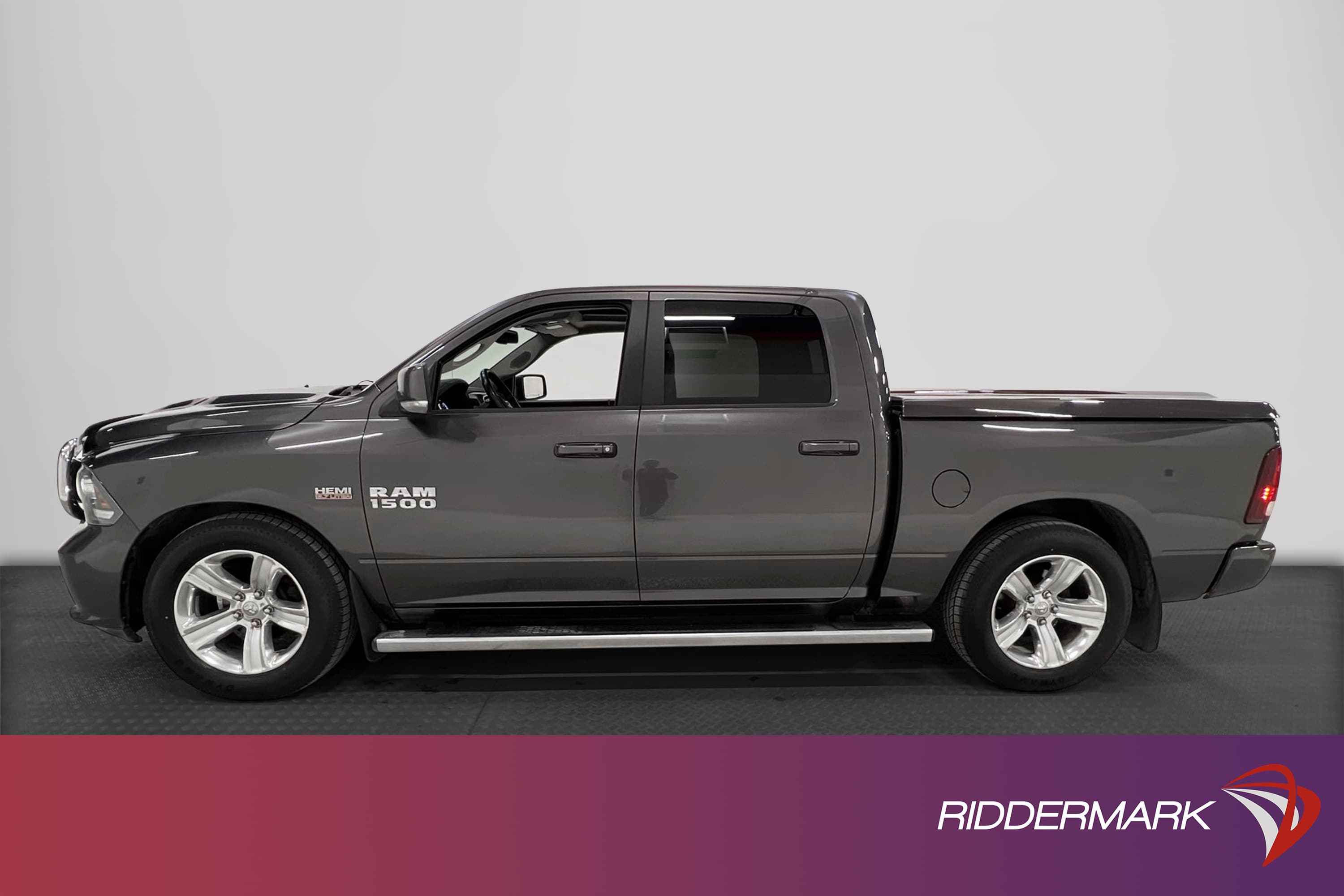 Dodge RAM Sport 5.7 Automat 395hk Luftfjädring Drag Moms