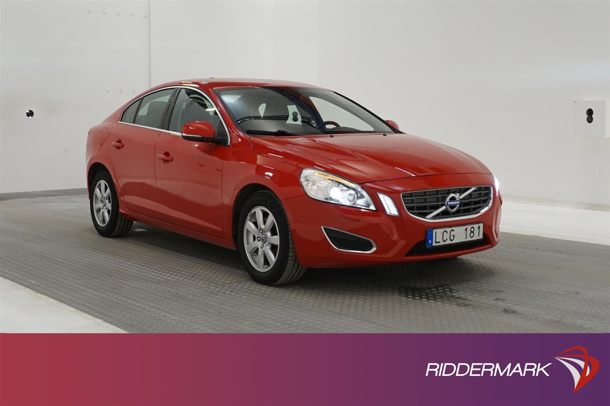 Volvo S60 D2 115hk Momentum 2 Brukare Drag D-Värm 