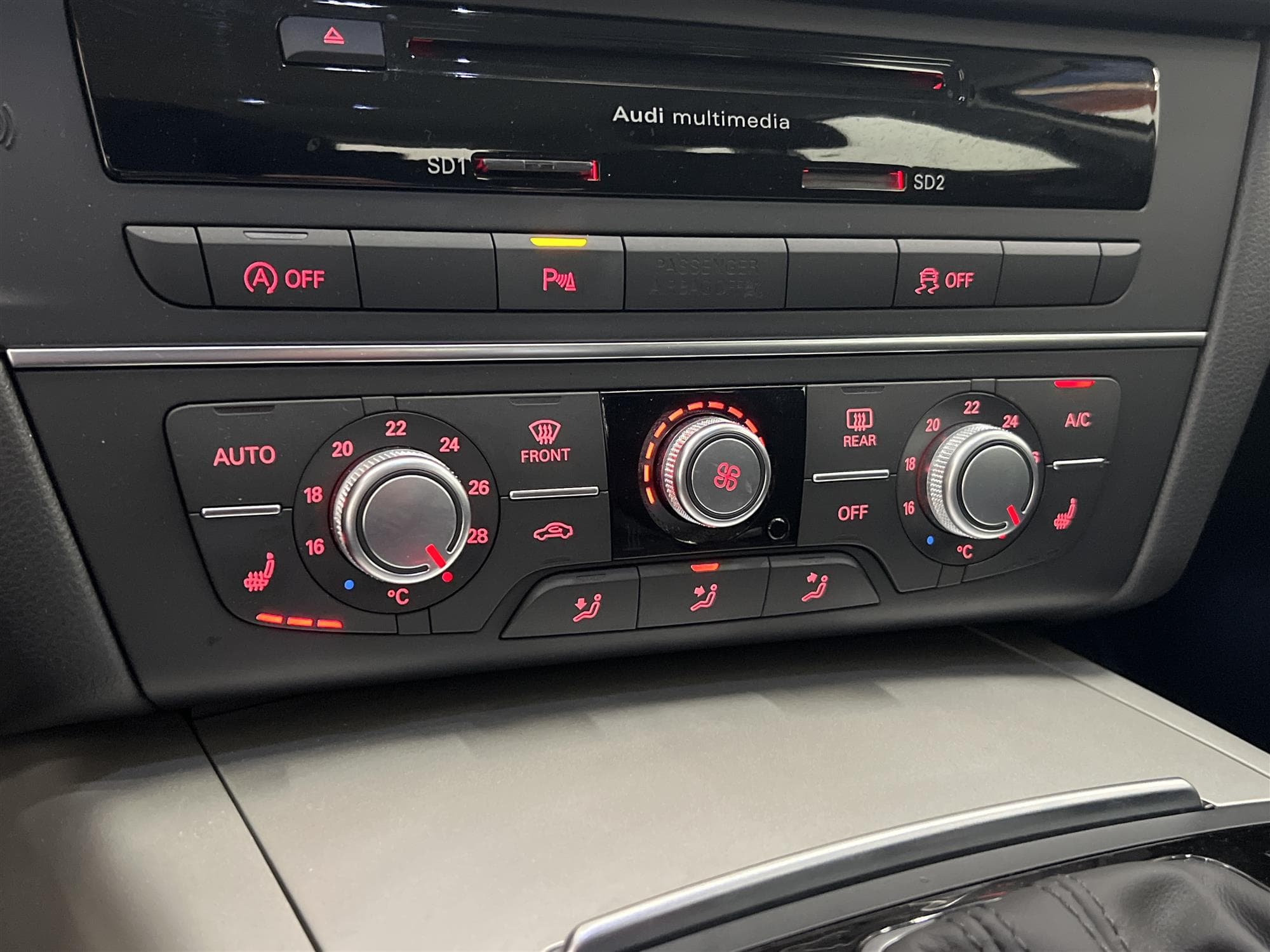Audi A6  2.0 TDI Quattro 190hk  D-Värm Drag Navi 0,52L/mil