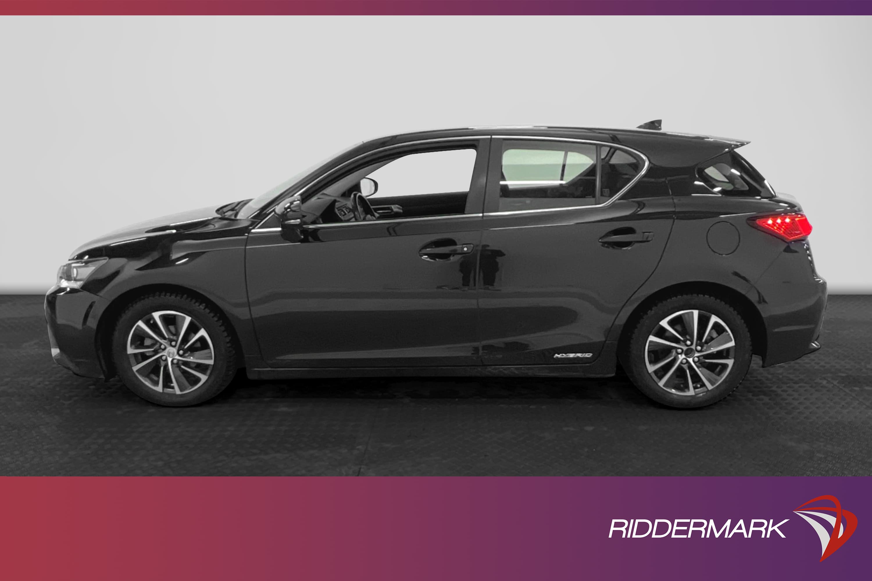 Lexus CT 200h 1.8 136hk