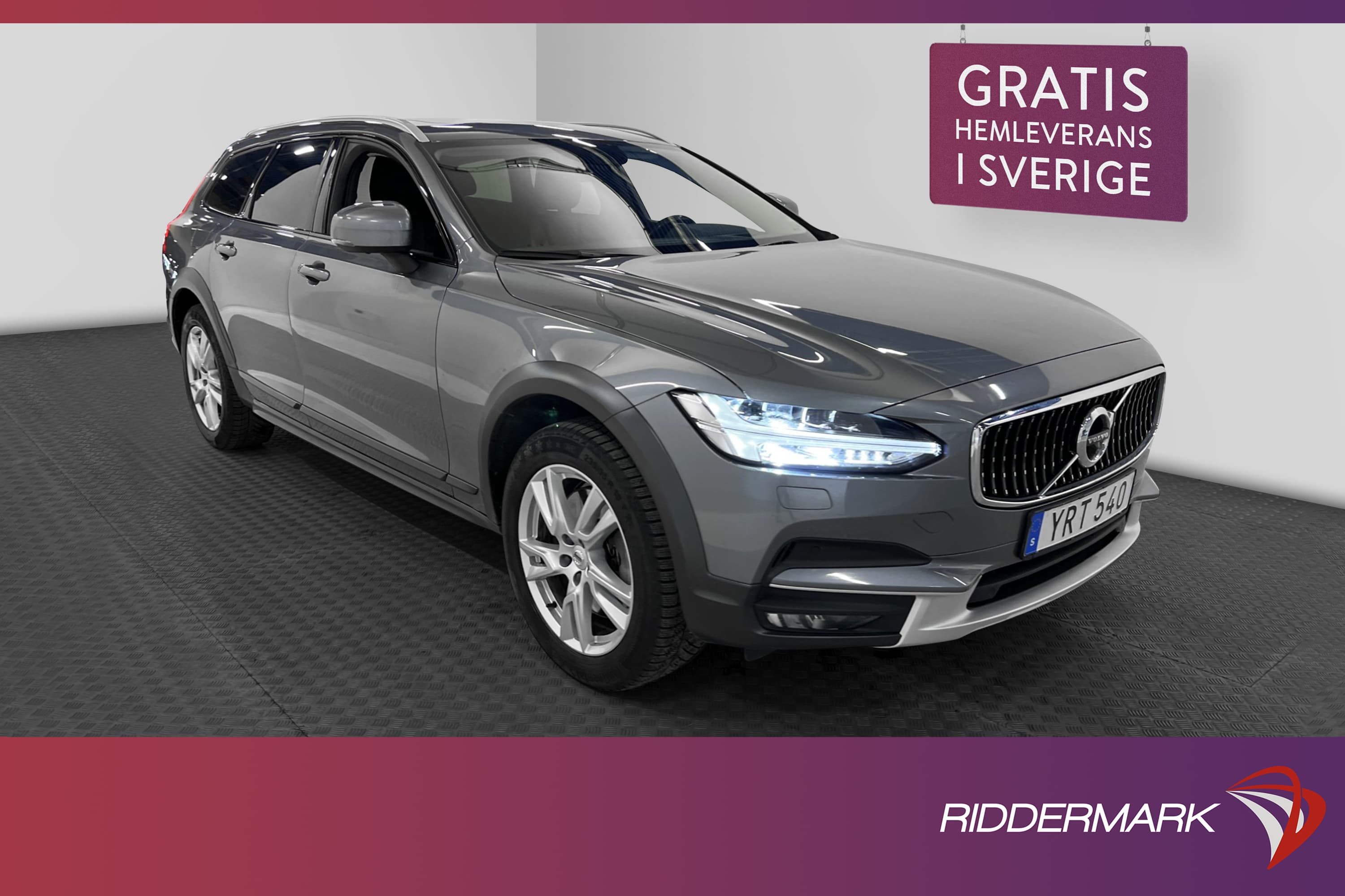 Volvo V90 Cross Country D4 AWD