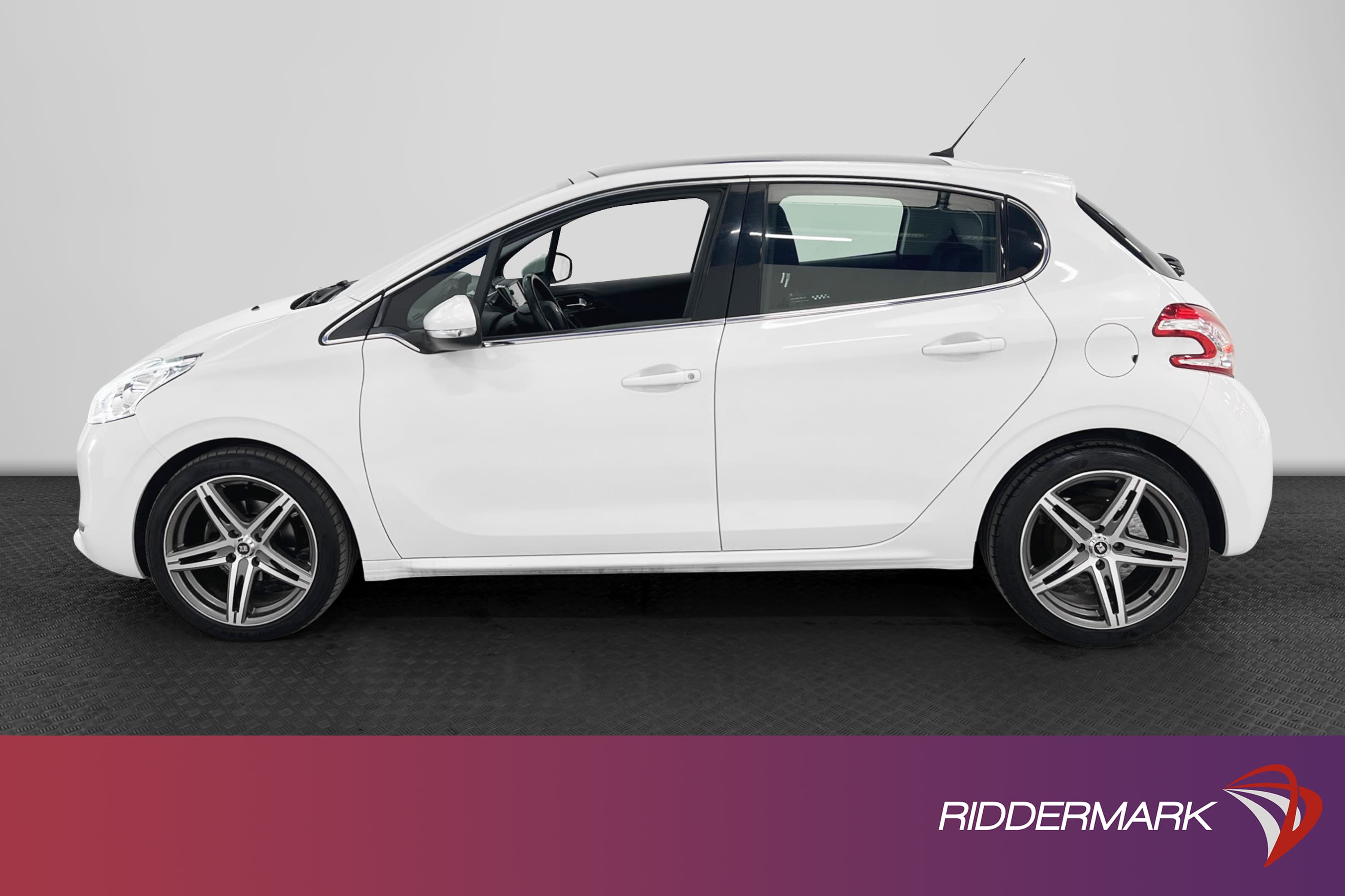 Peugeot 208 1.2 VTi 82hk