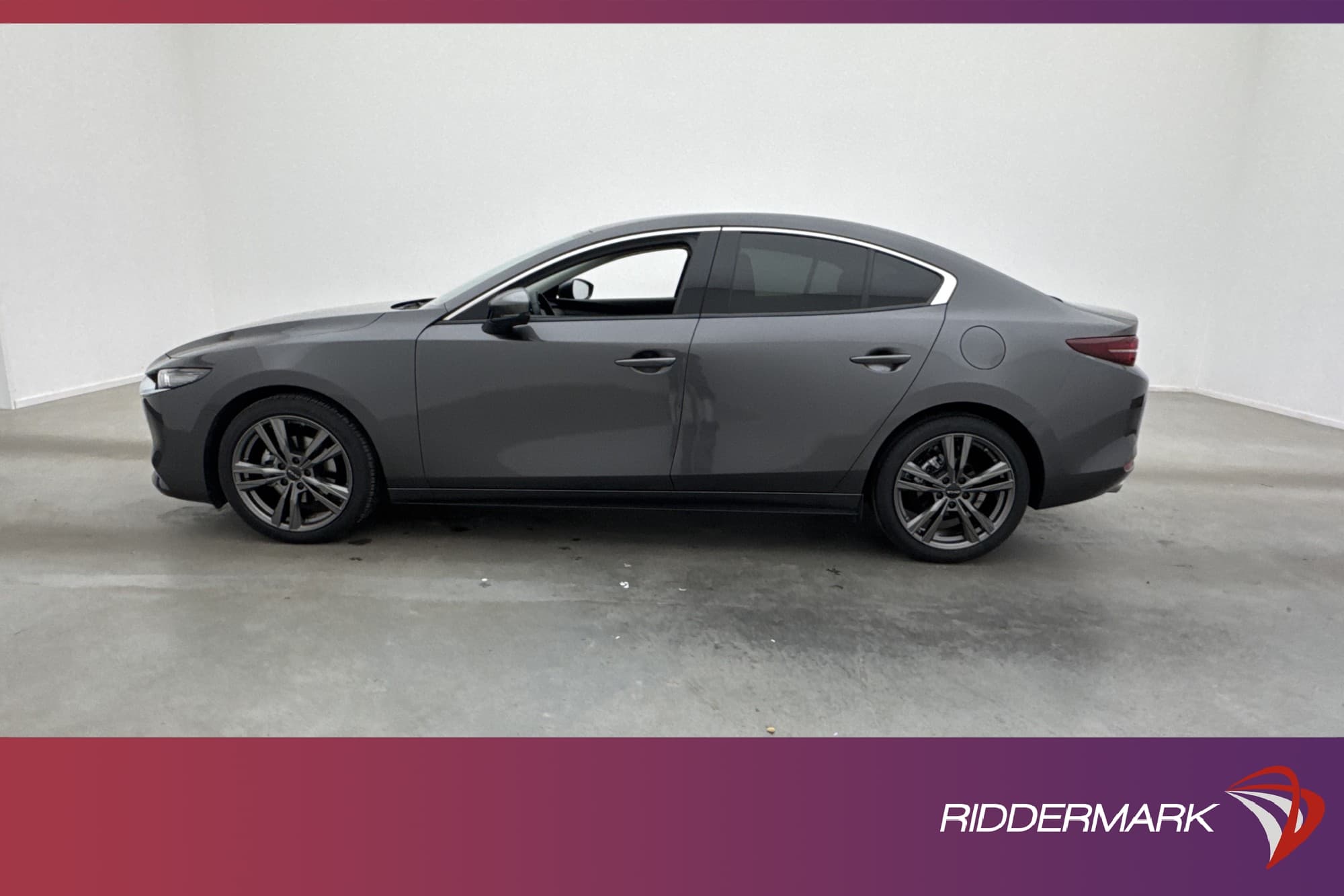 Mazda 3 2.0 SKYACTIV-X Hybrid 180hk Navi Kamera BOSE HUD