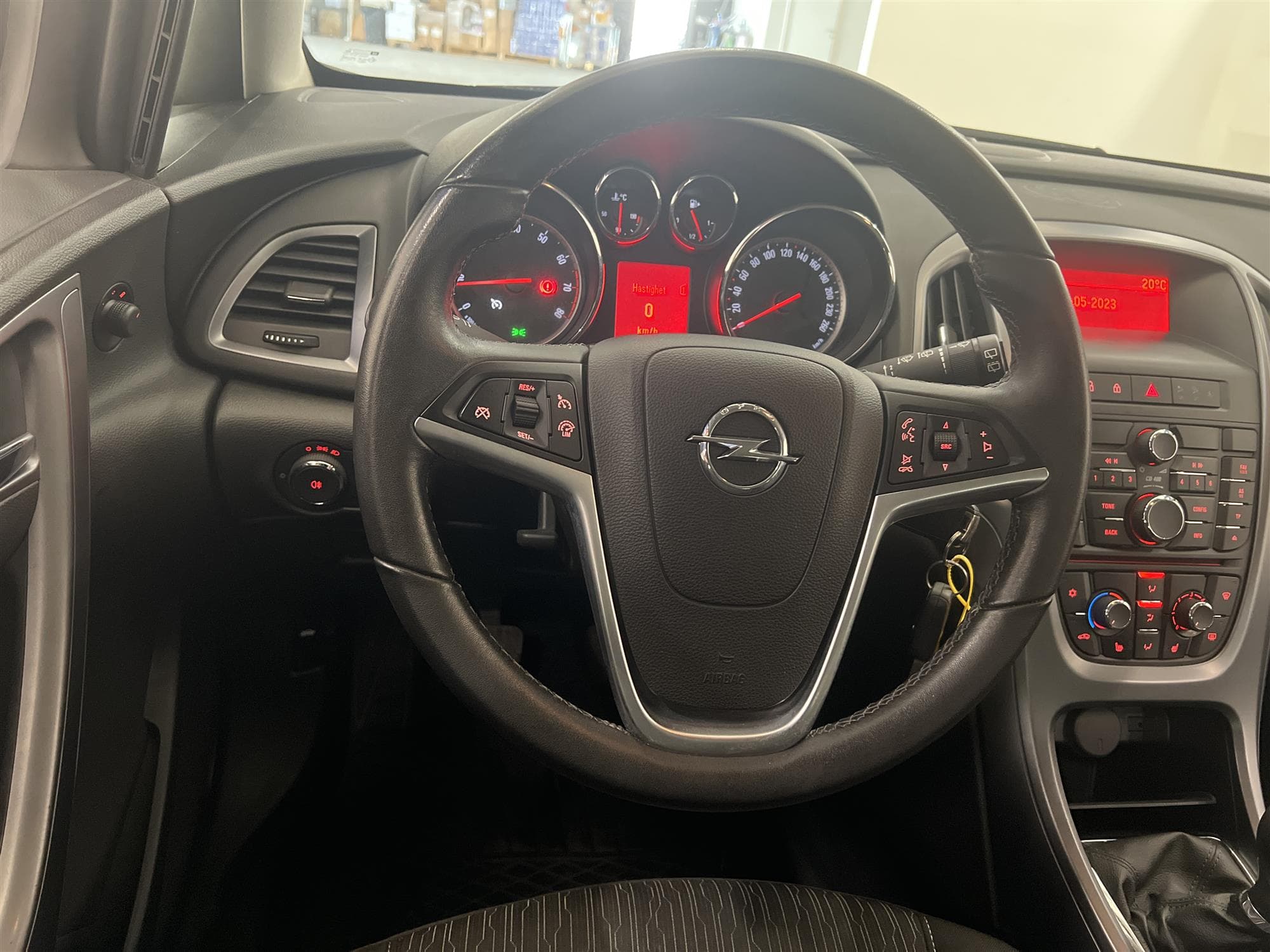 Opel Astra 1.6 115hk 2 Brukare Låg Skatt Nyservad