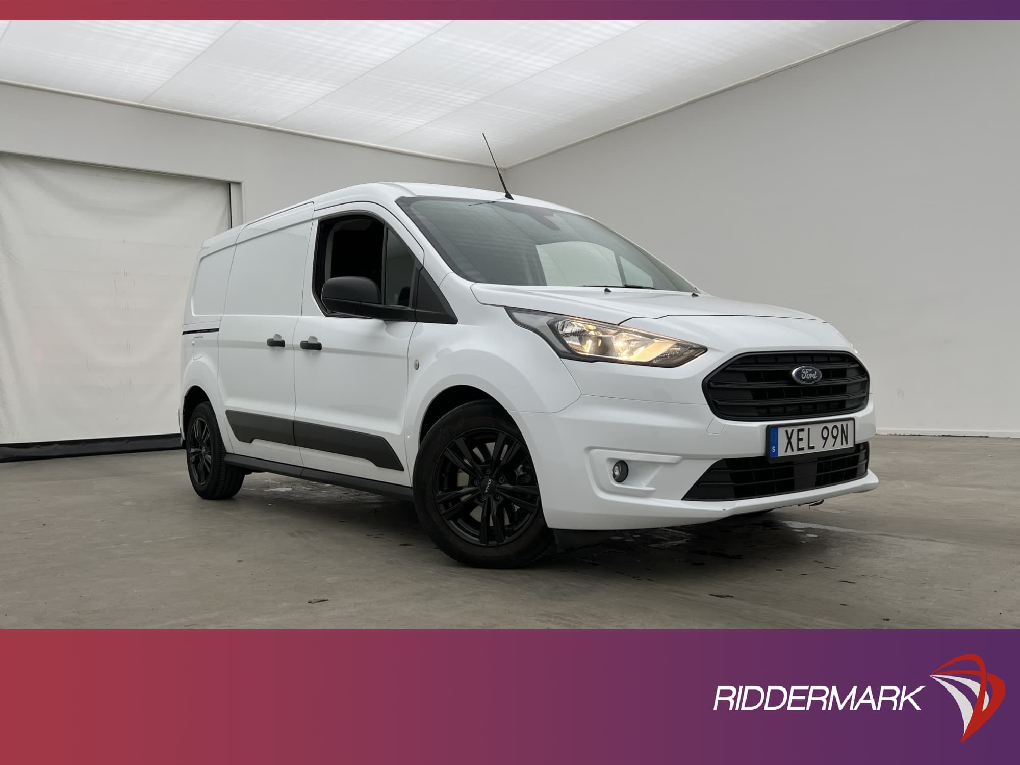 Ford Transit Connect LWB 1.5 Värm Drag B-Kamera CARPLAY Moms