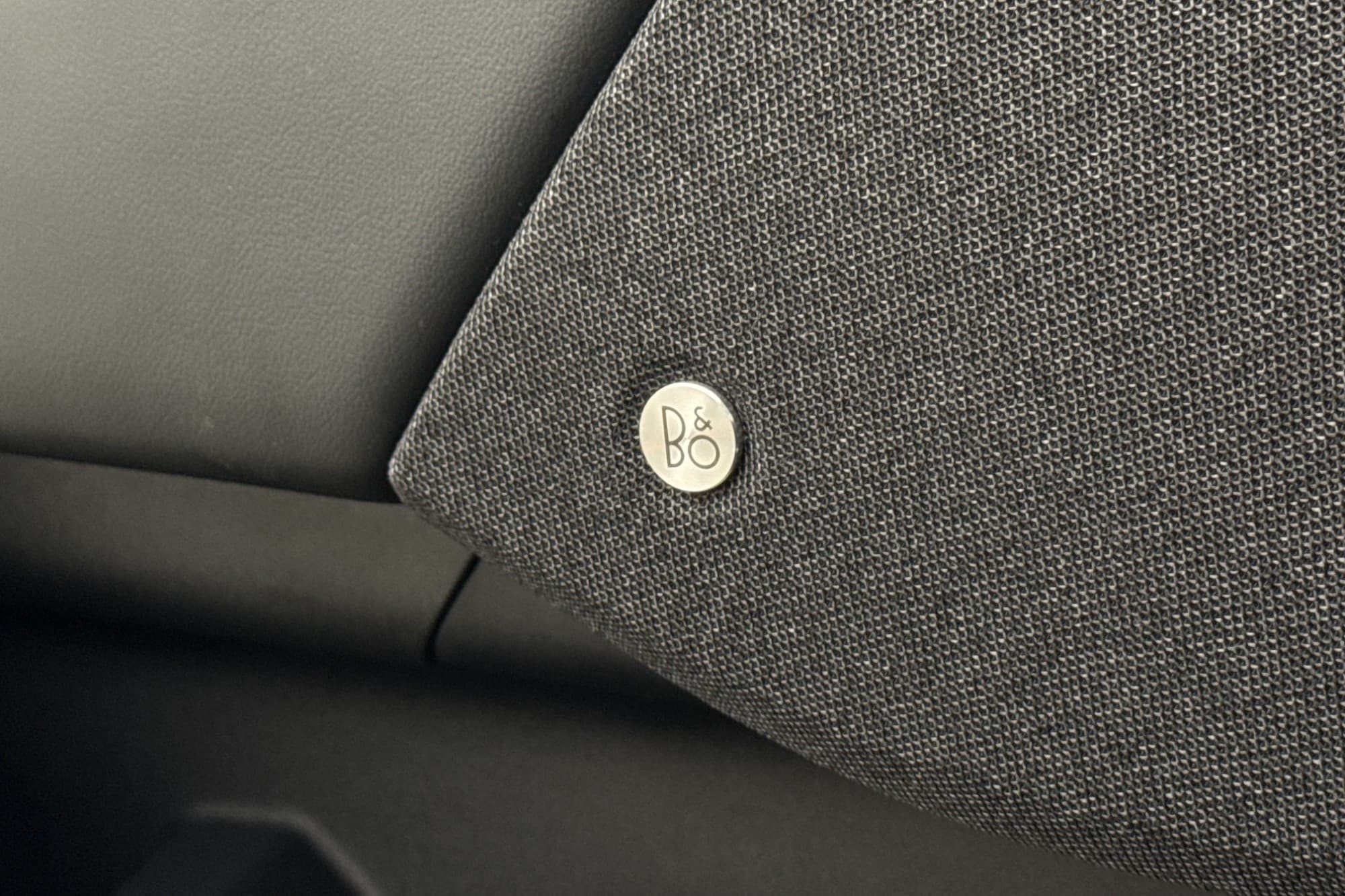 Ford Mustang Mach-E Long Range B&O 360° Skinn CarPlay MOMS