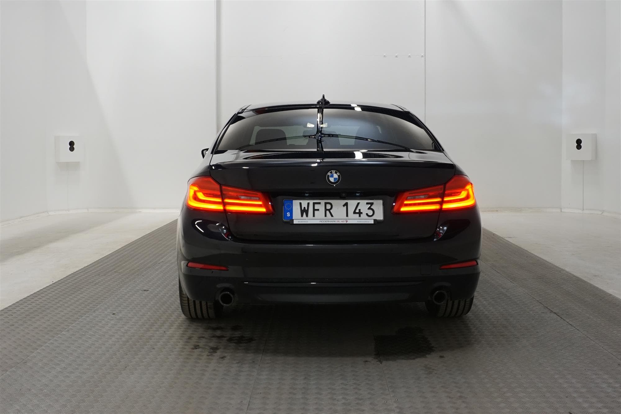 BMW 530i 252hk xDrive Sport line Navi Backkamera