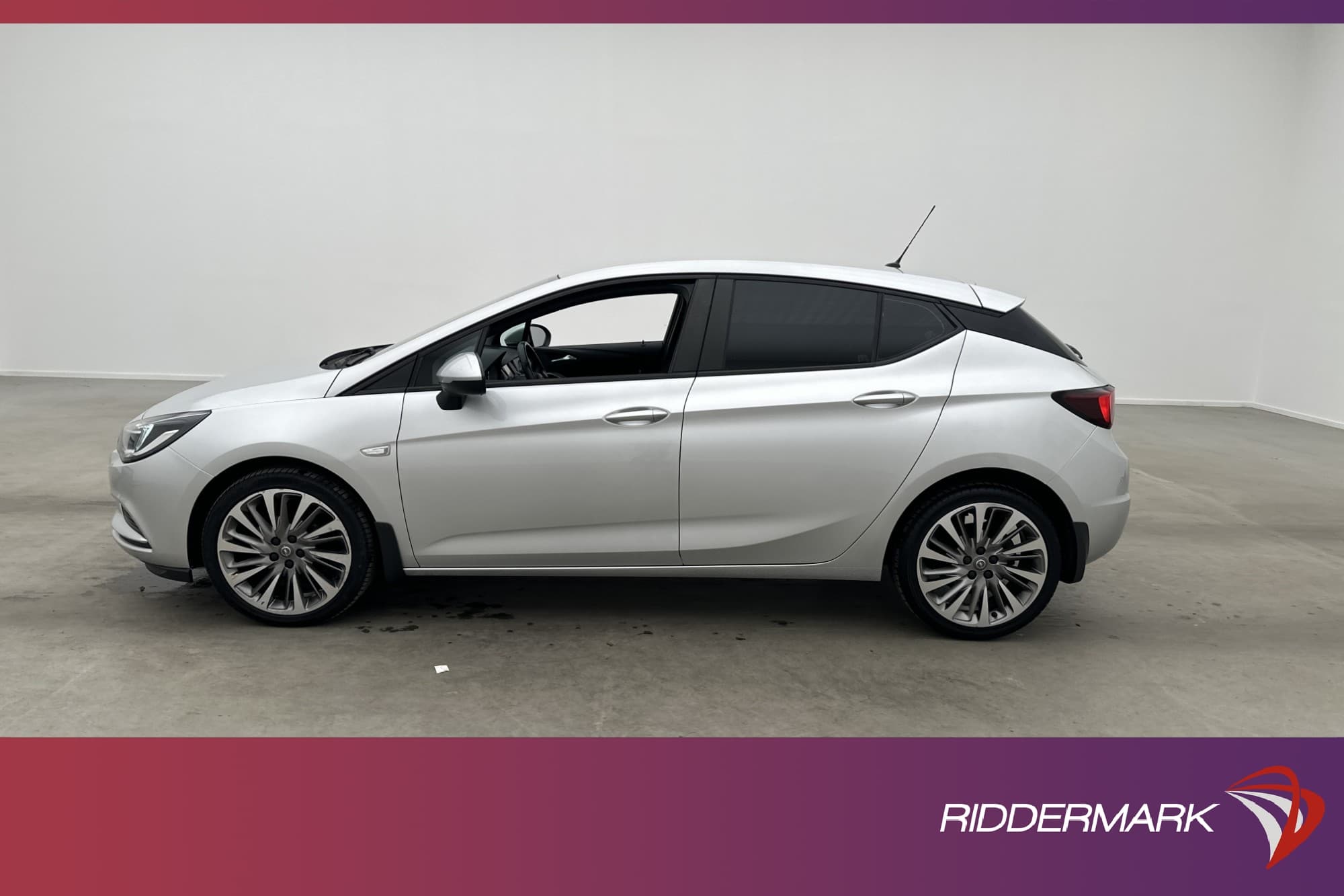 Opel Astra 1.6 CDTI 110hk  Enjoy Pluspaket Rattvärme 2-Bruk