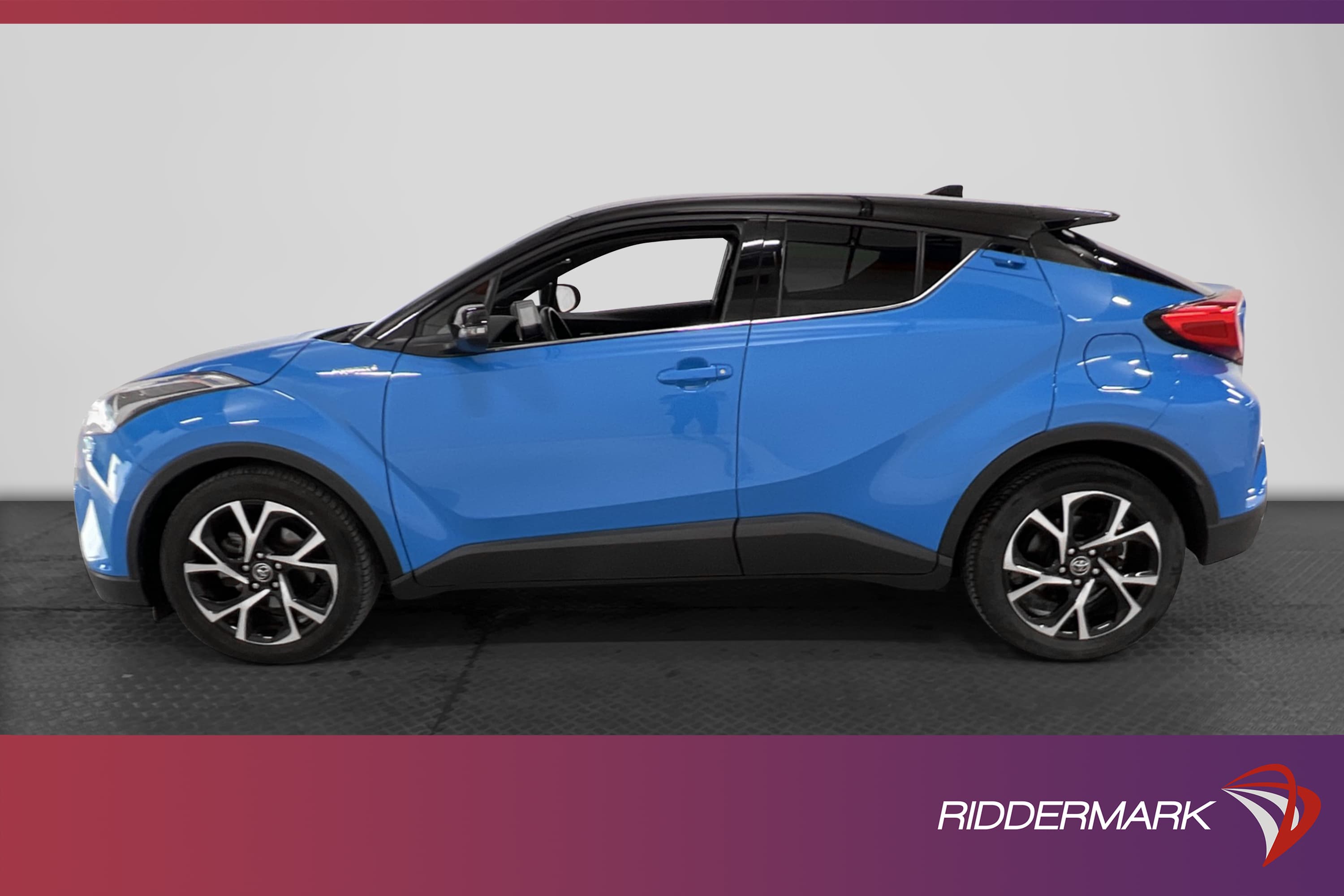 Toyota C-HR Hybrid CVT 122hk