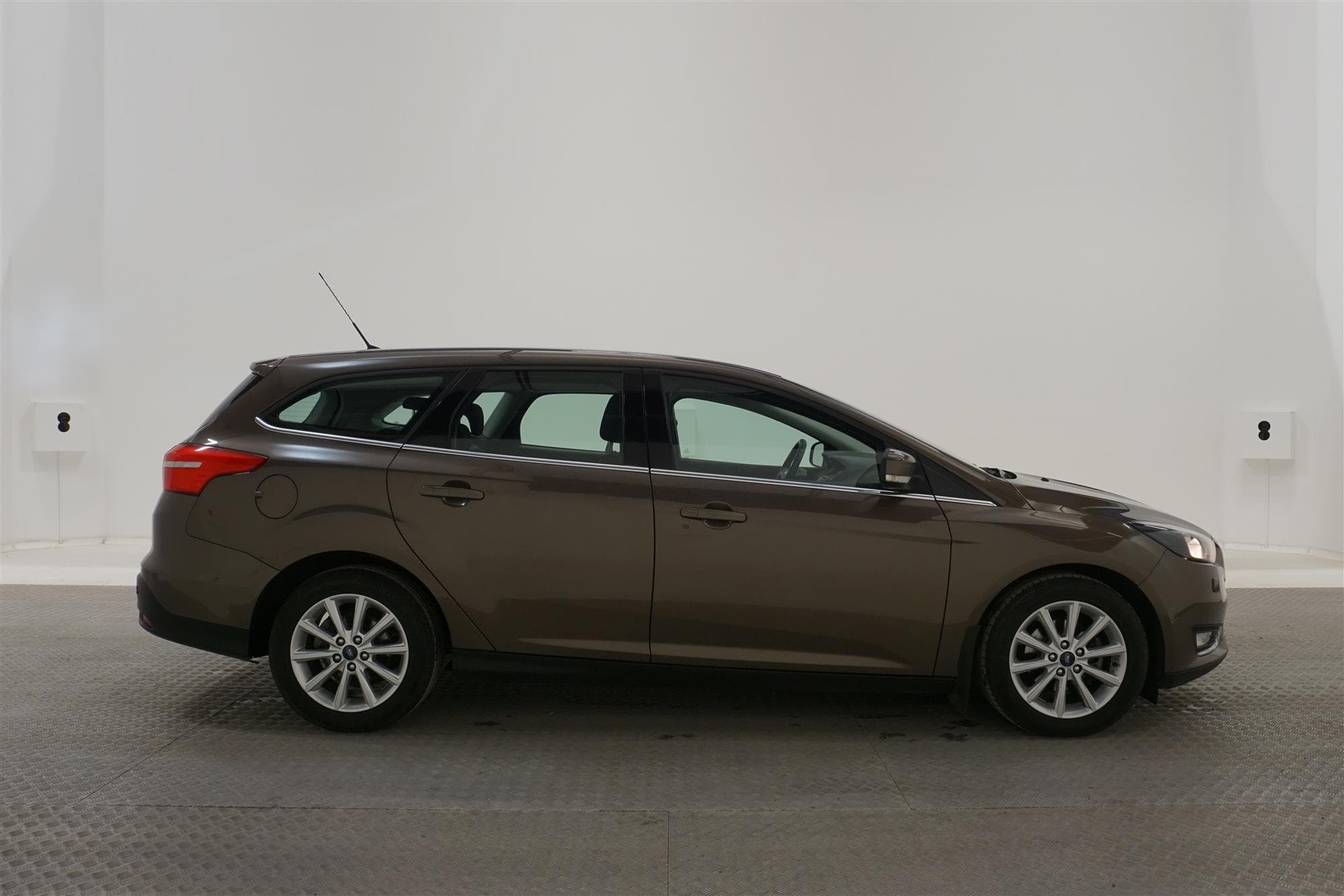 Ford Focus Kombi 1.0 125hk EcoBoost Drag Värmare 0.44l/mil