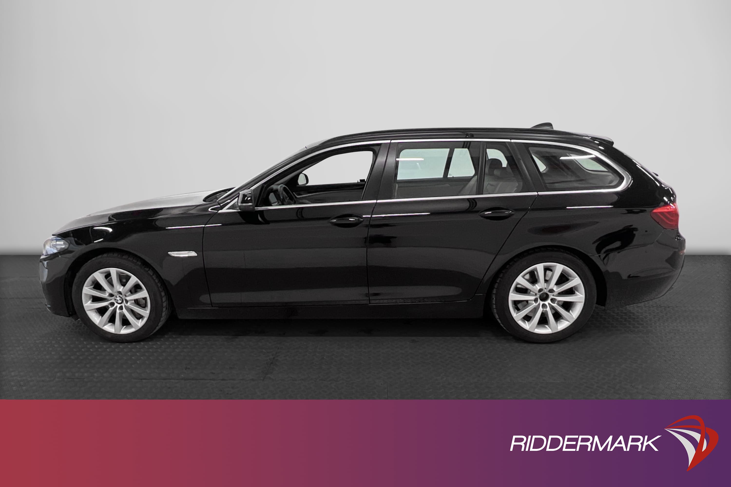BMW 530d xDrive Touring 258hk