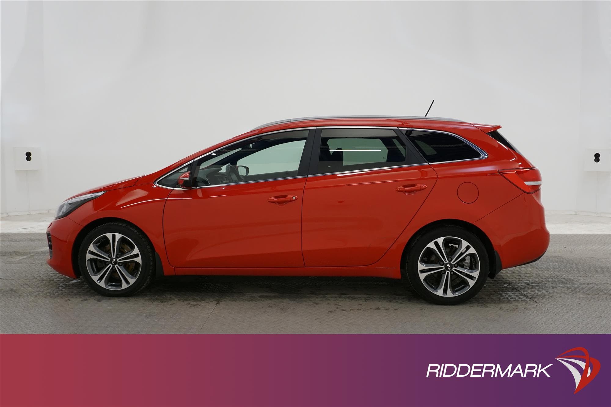 Kia cee'd_sw 1.6 136hk