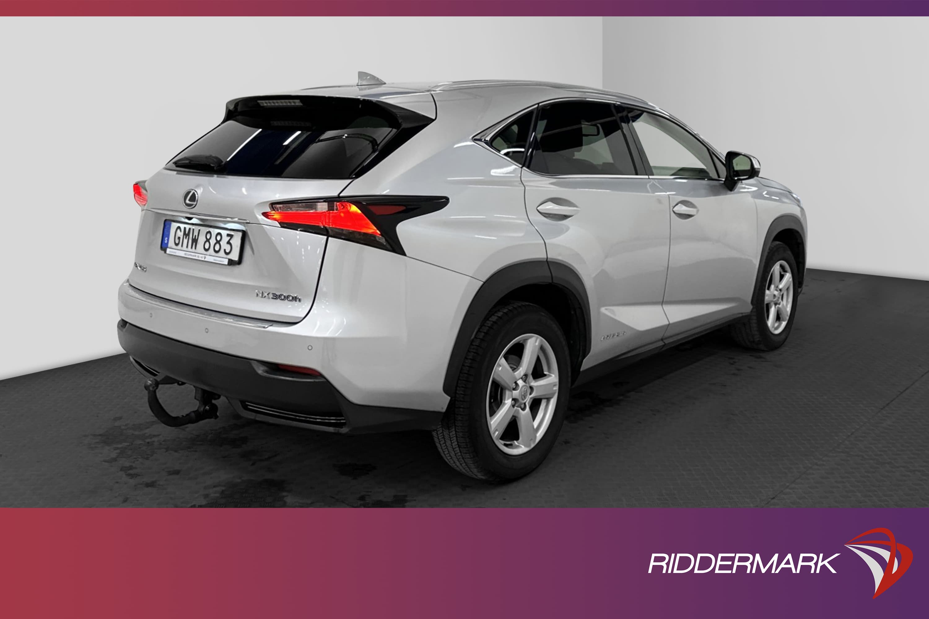 Lexus NX 300h AWD 197hk