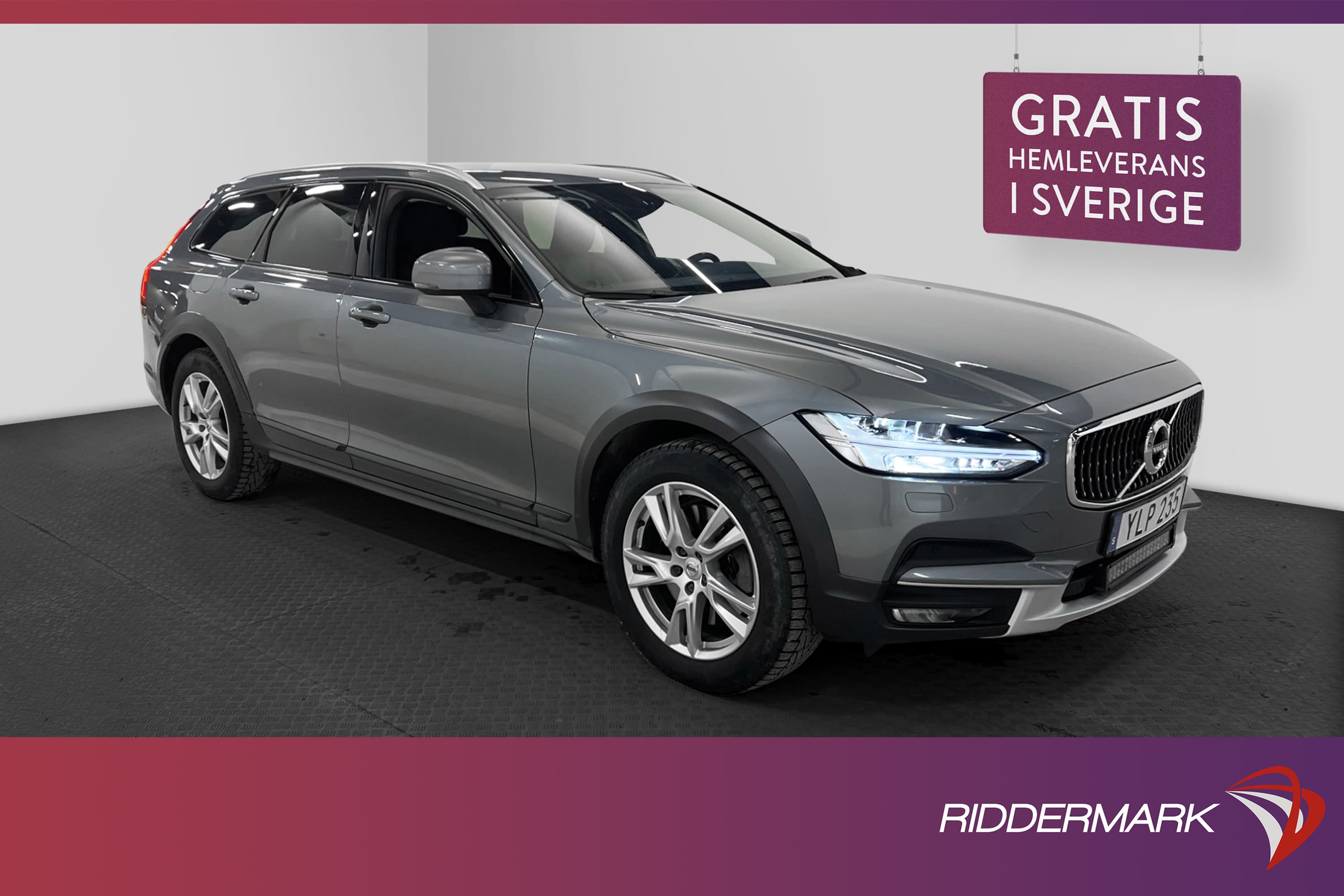 Volvo V90 Cross Country D4 AWD