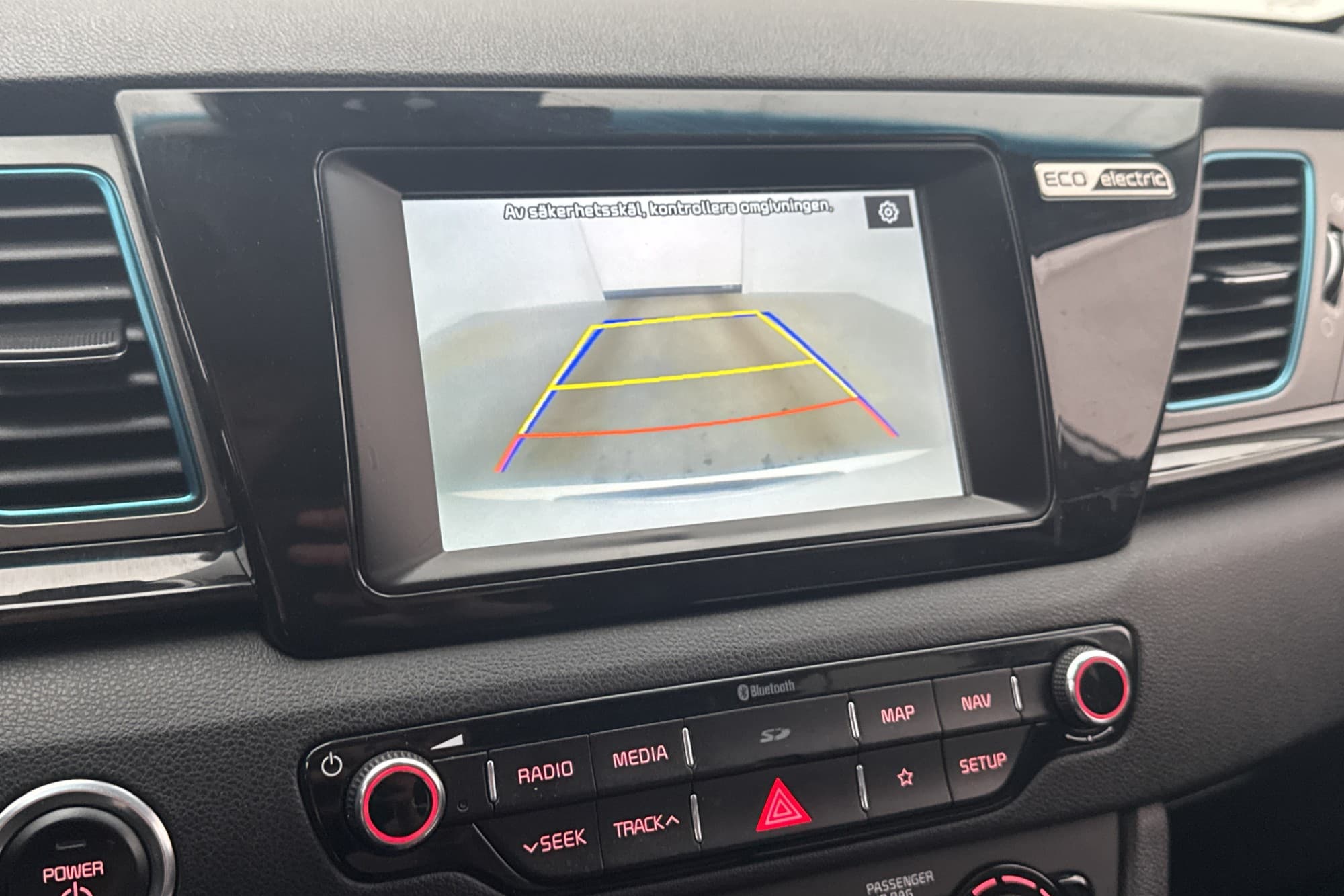 Kia Niro e-Niro 64 kWh Advance Plus Kamera CarPlay Skinn 