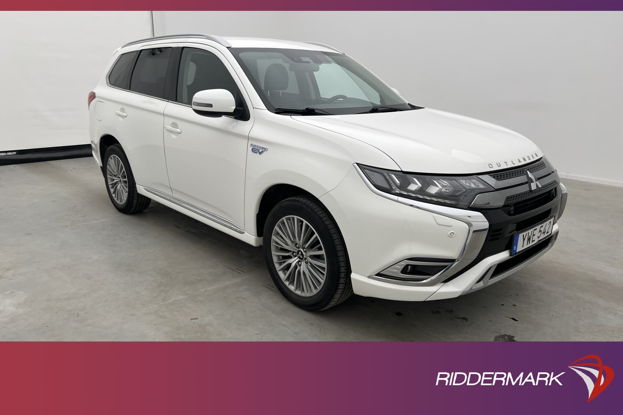 Mitsubishi Outlander PHEV AWD 230hk