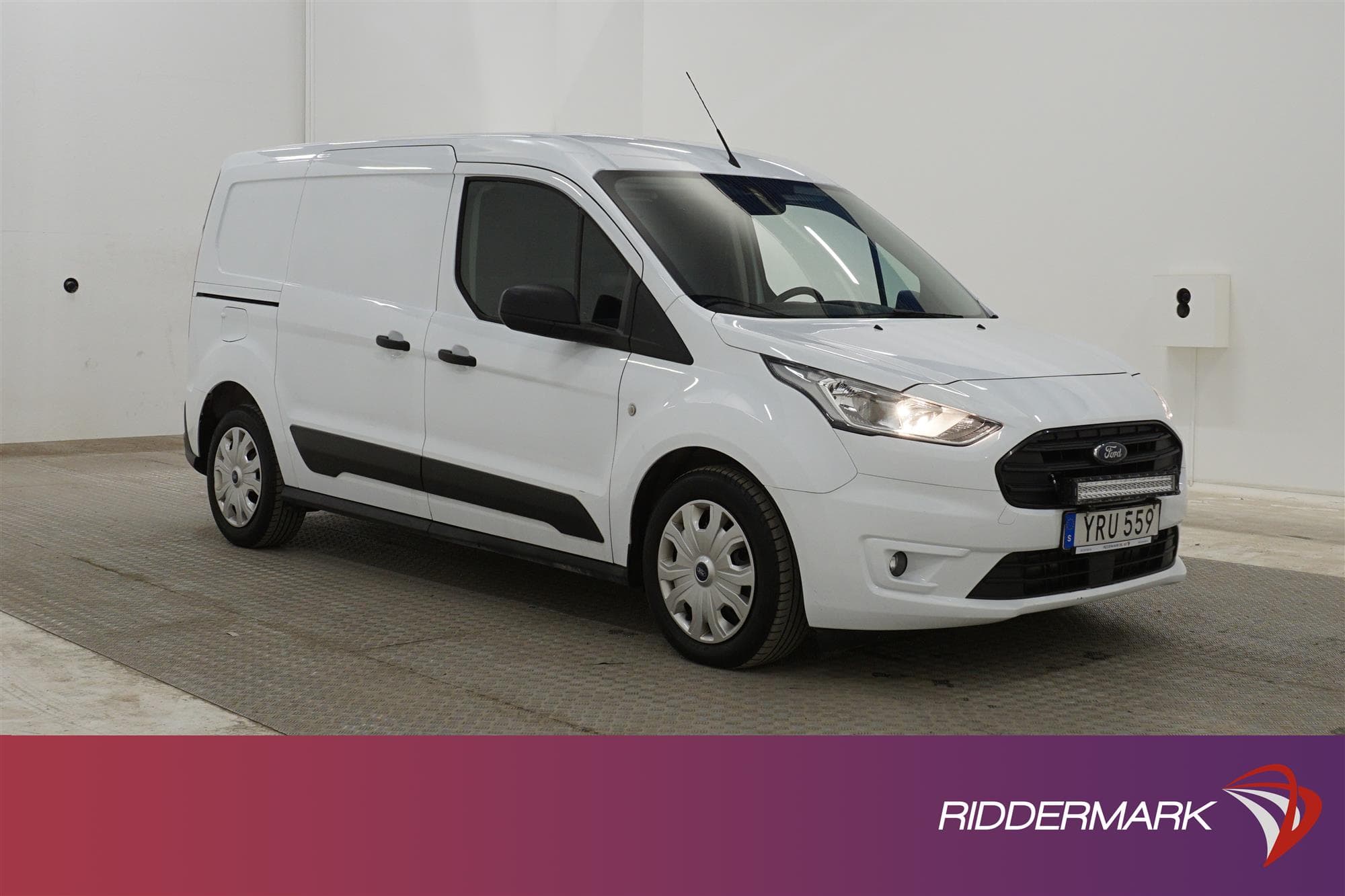 Ford Transit Connect 1.5Eco Automat LWB Drag Värmare Moms
