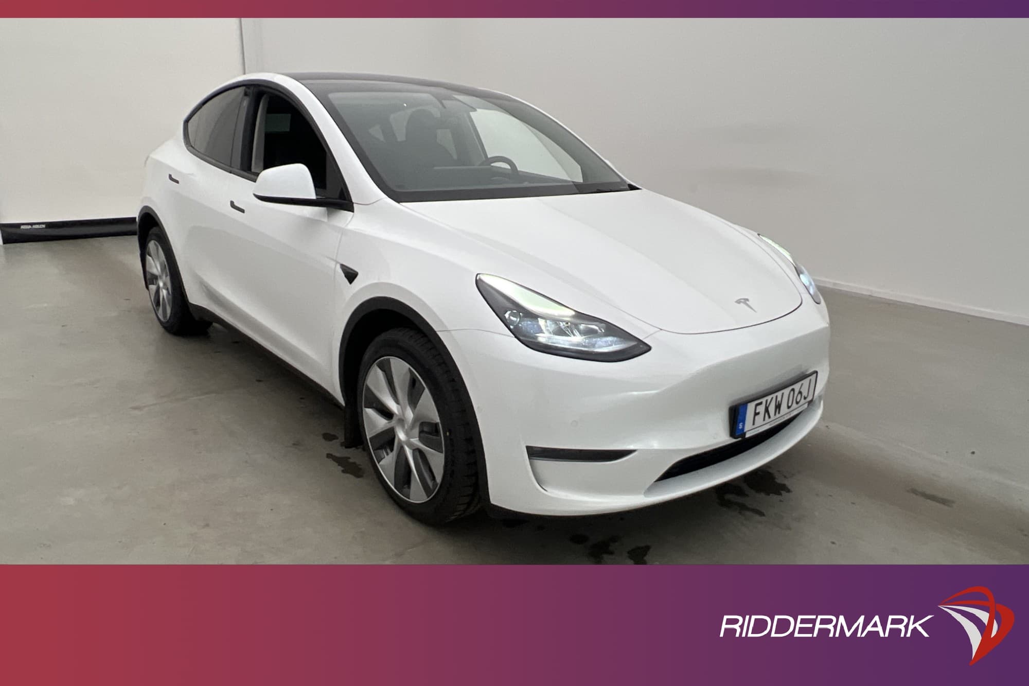 Tesla Model Y Long Range AWD