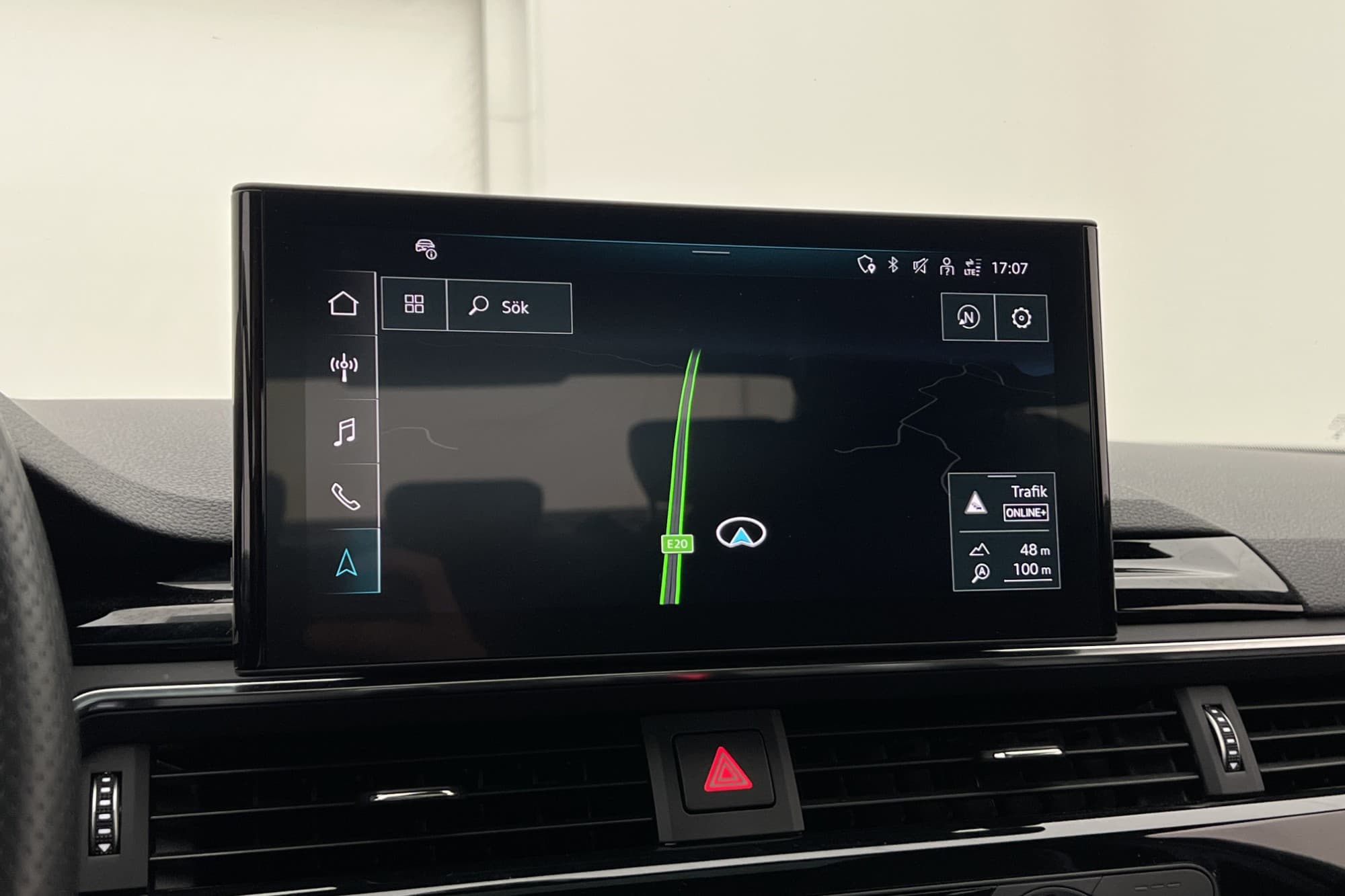 Audi A4 40 TFSI Q 204hk S Line GPS Kamera B&O D-värm Cockpit