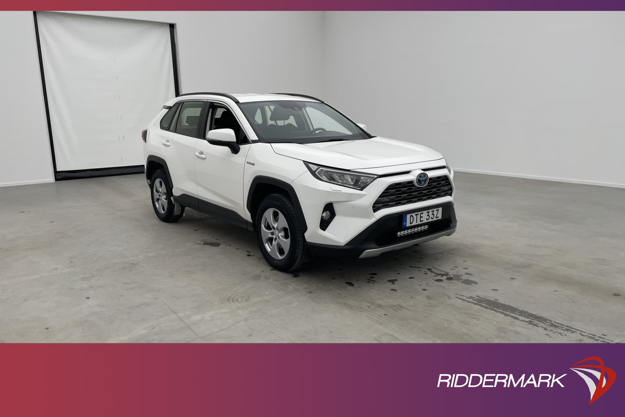 Toyota RAV4 Hybrid AWD-i 222hk