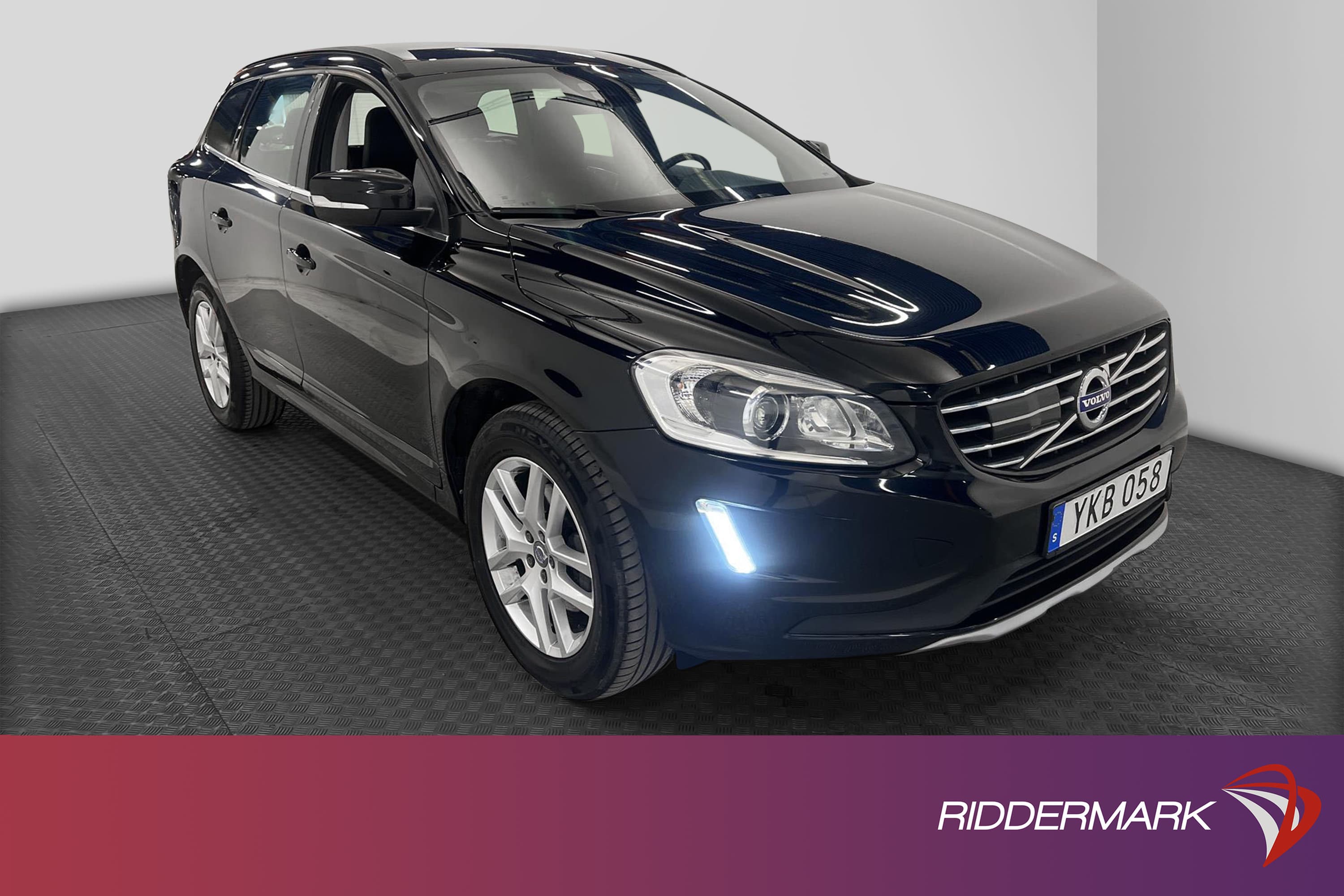 Volvo XC60 D4 AWD 190hk M-Värm D-Värm Drag BLIS Adaptiv 