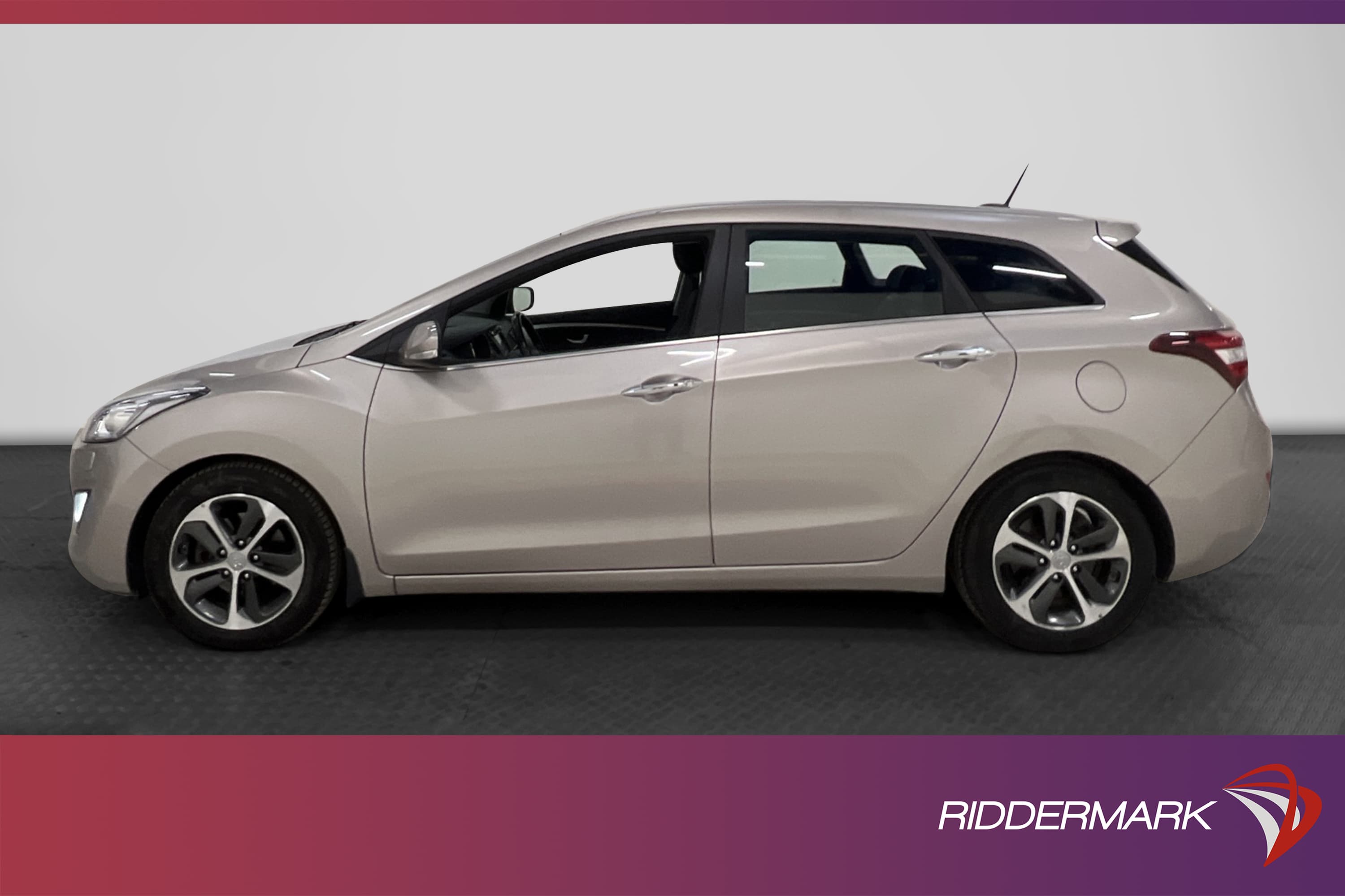 Hyundai  i30 1.6 D Kombi 136hk