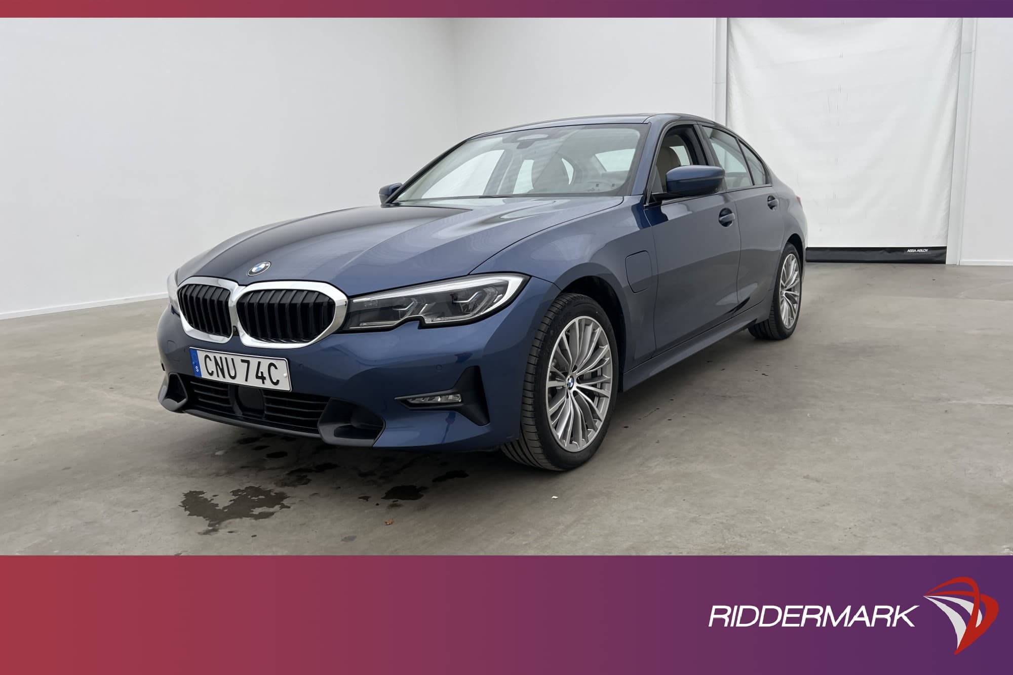 BMW 330e xDrive 292hk Sport line Taklucka Head up Skinn 360*
