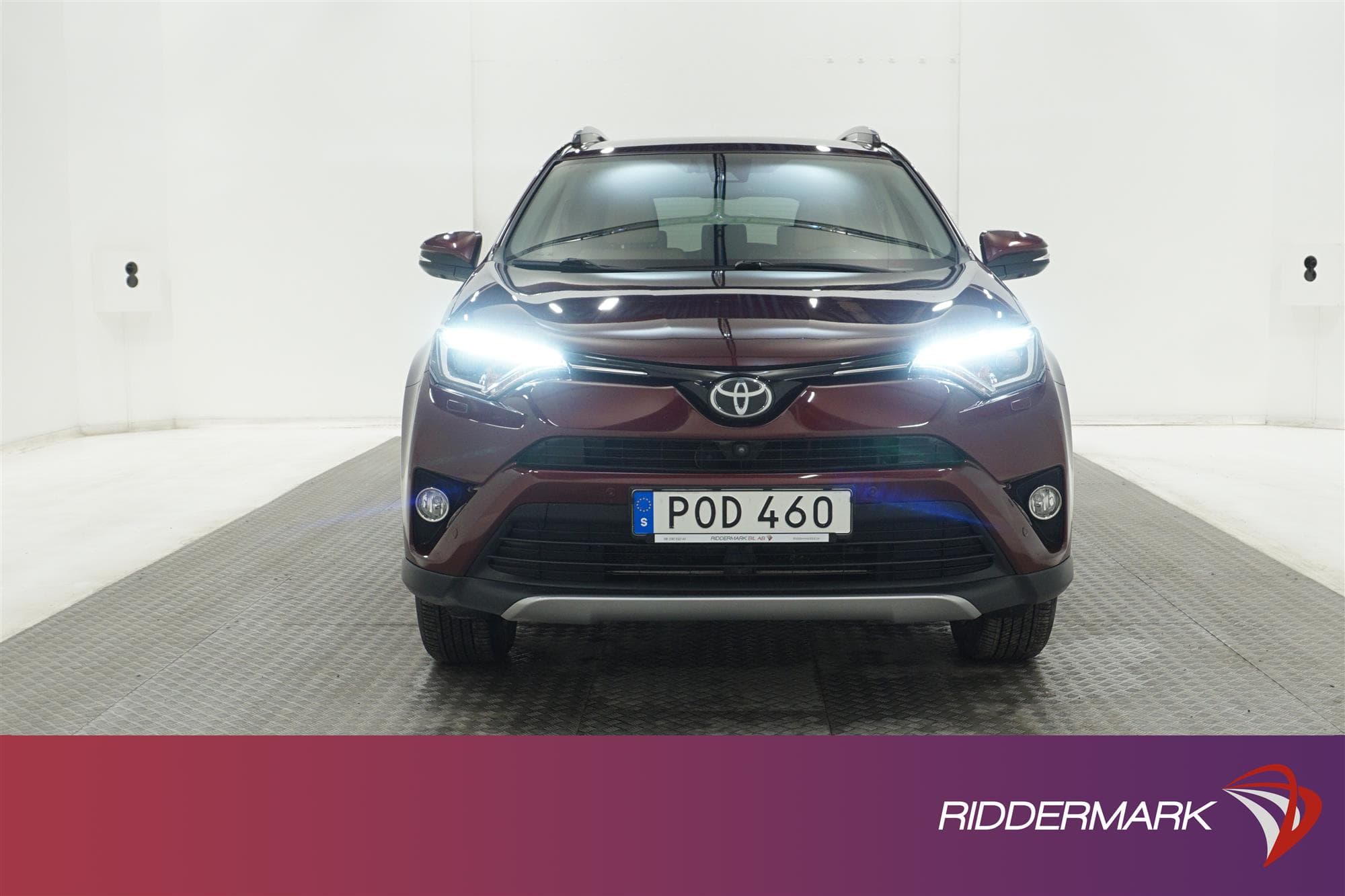 Toyota RAV4 2.0 4x4 152hk Navi Drag Skinn 360-Kam Keyless