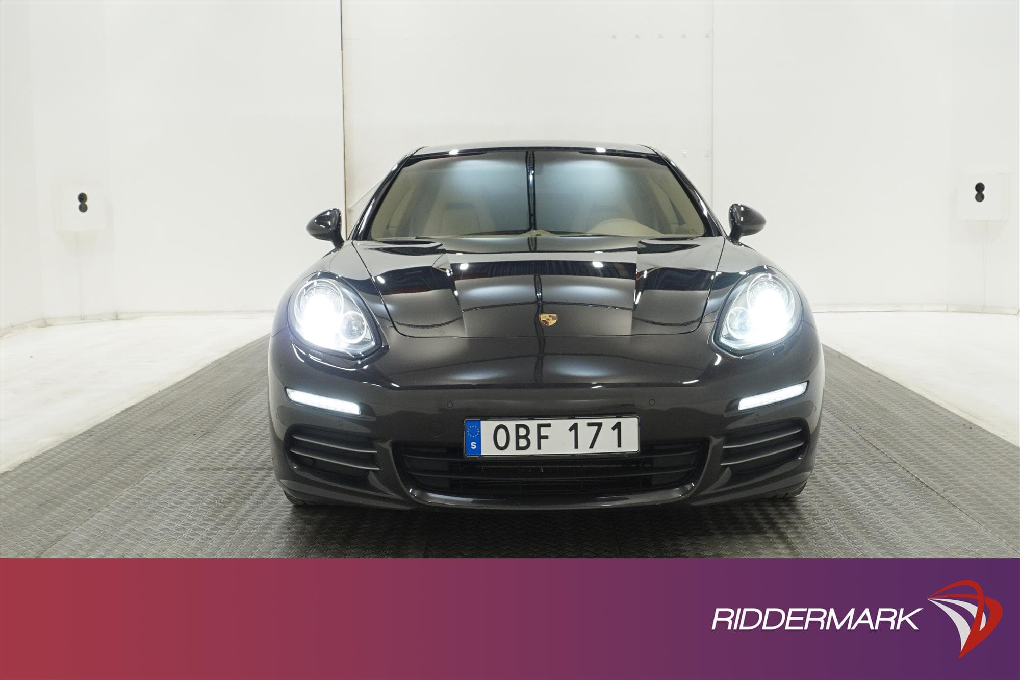 Porsche Panamera 4 PDK 310hk Sport Chrono